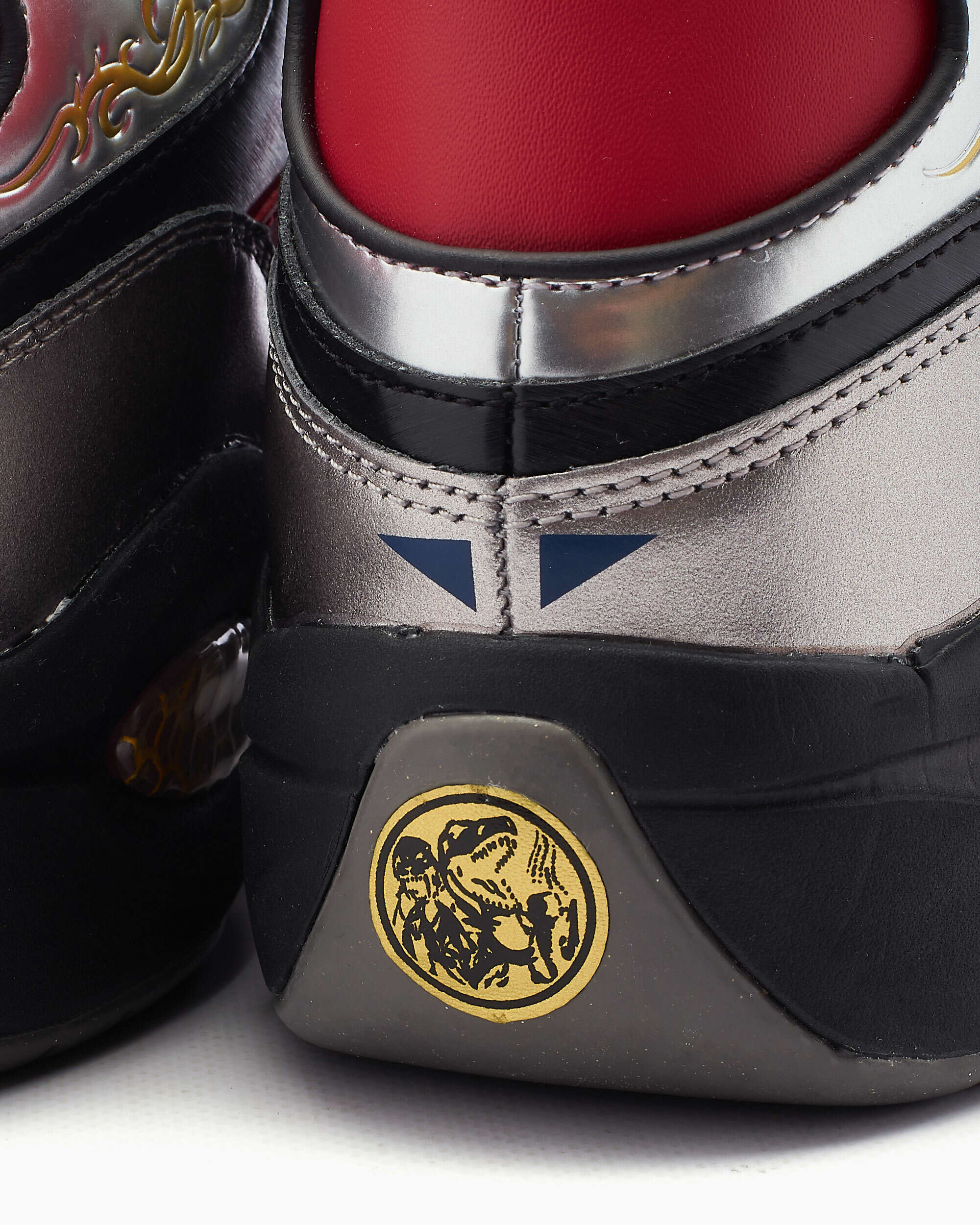 Sneakers Reebok Question Mid x Power Rangers - GY0590