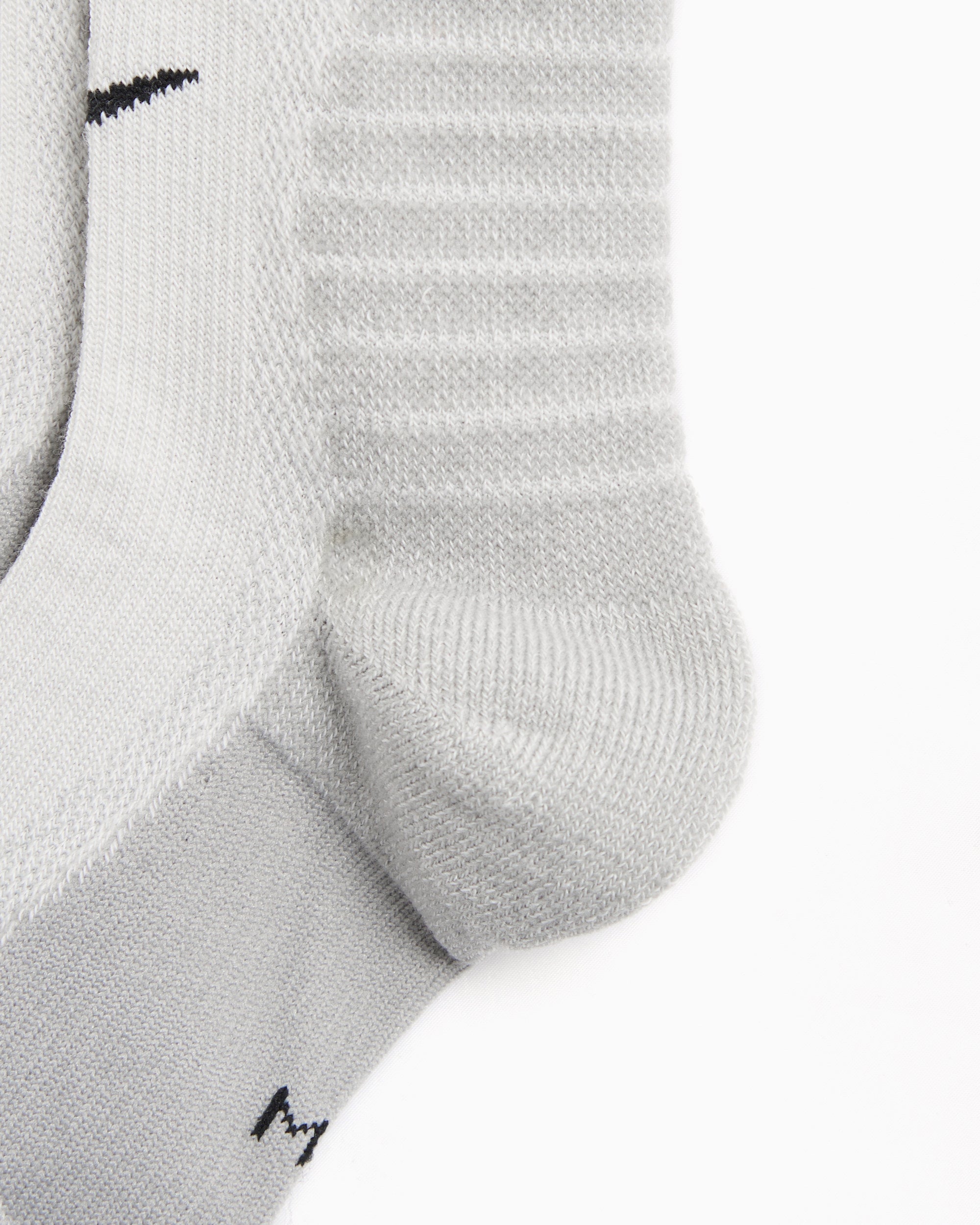 Socks Nike ACG Outdoor Cushioned Unisex Socks - DV5465-101