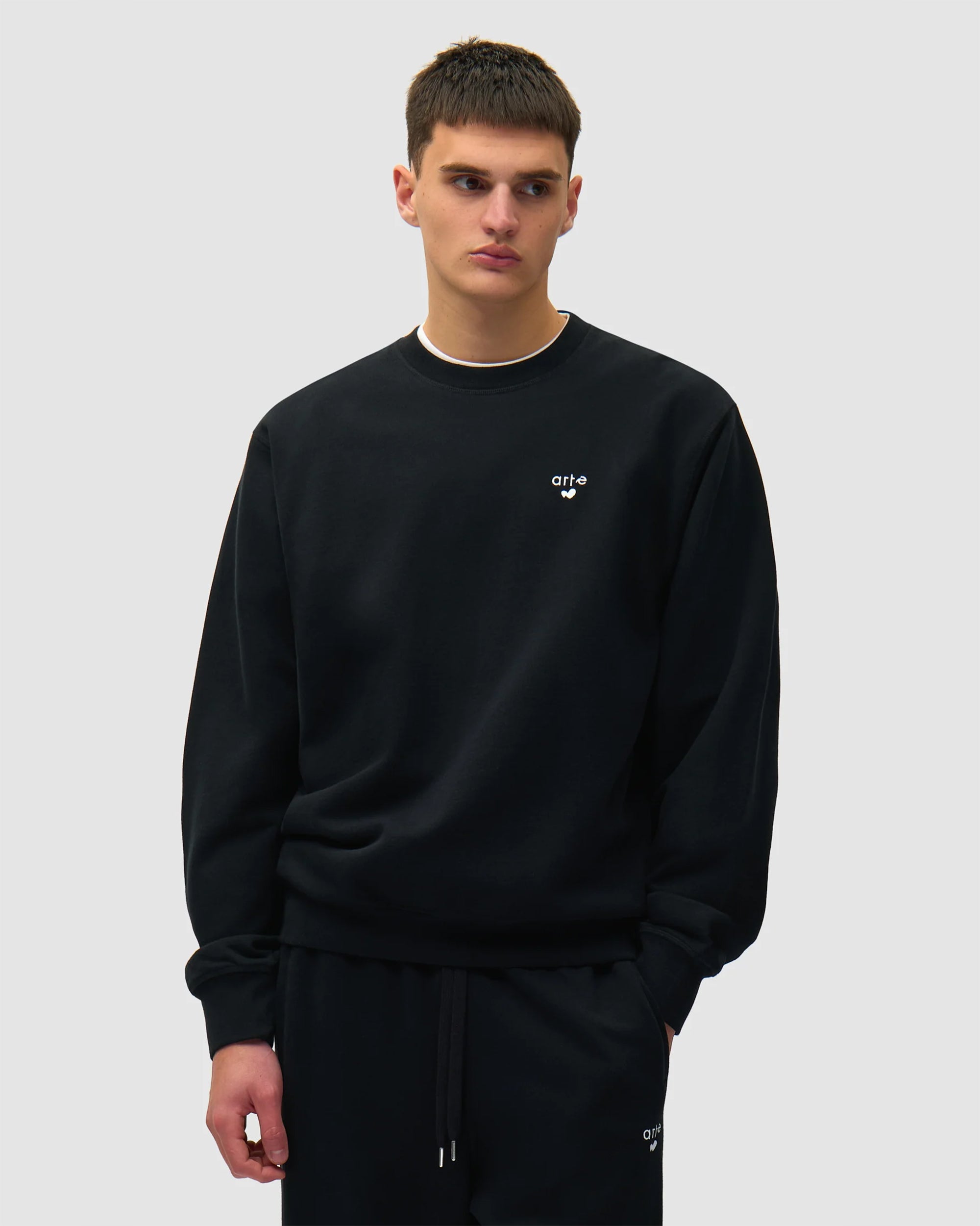 Sweatshirts Arte Antwerp Heart Logo Relaxed Men's Sweatshirt - SS26-164C-Black