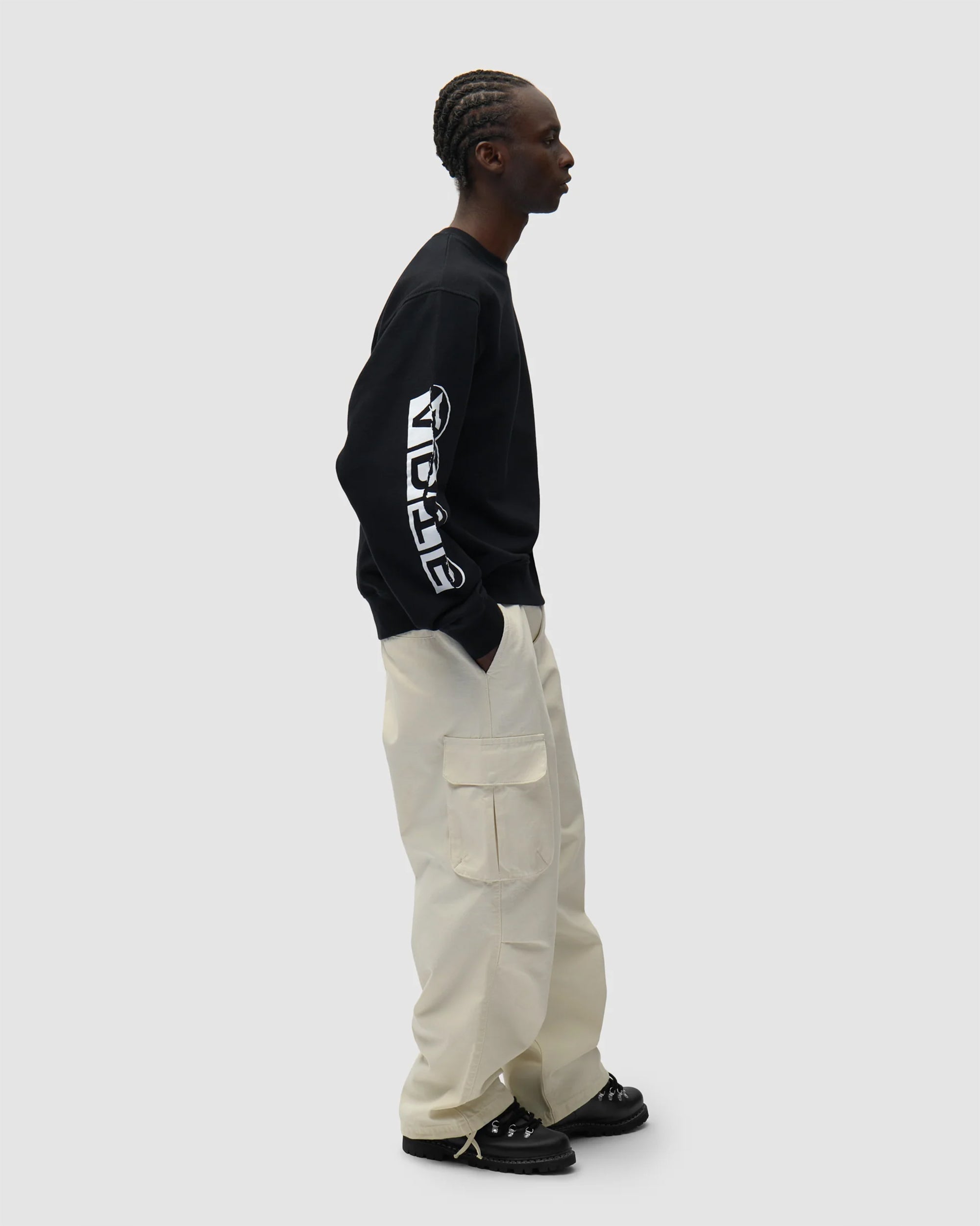 Sweatshirts Arte Antwerp Sleeve Graphic Relaxed Men's Sweatshirt - SS26-158C-Black