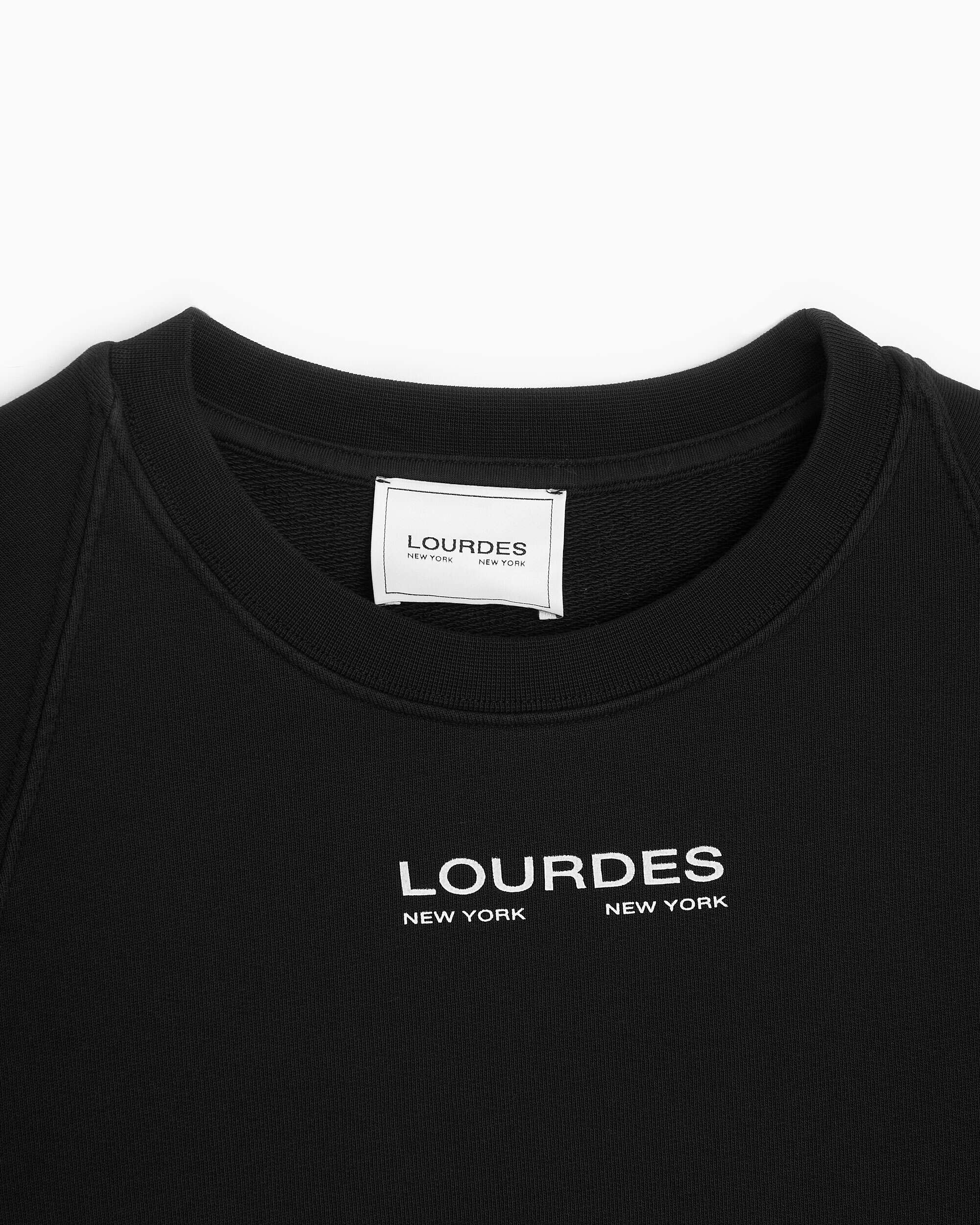 Sweatshirts Lourdes New York Lourdes Unisex Graphic Crewneck Sweatshirt Unisex Sweatshirt - LOF1XF01AP-JE177.999