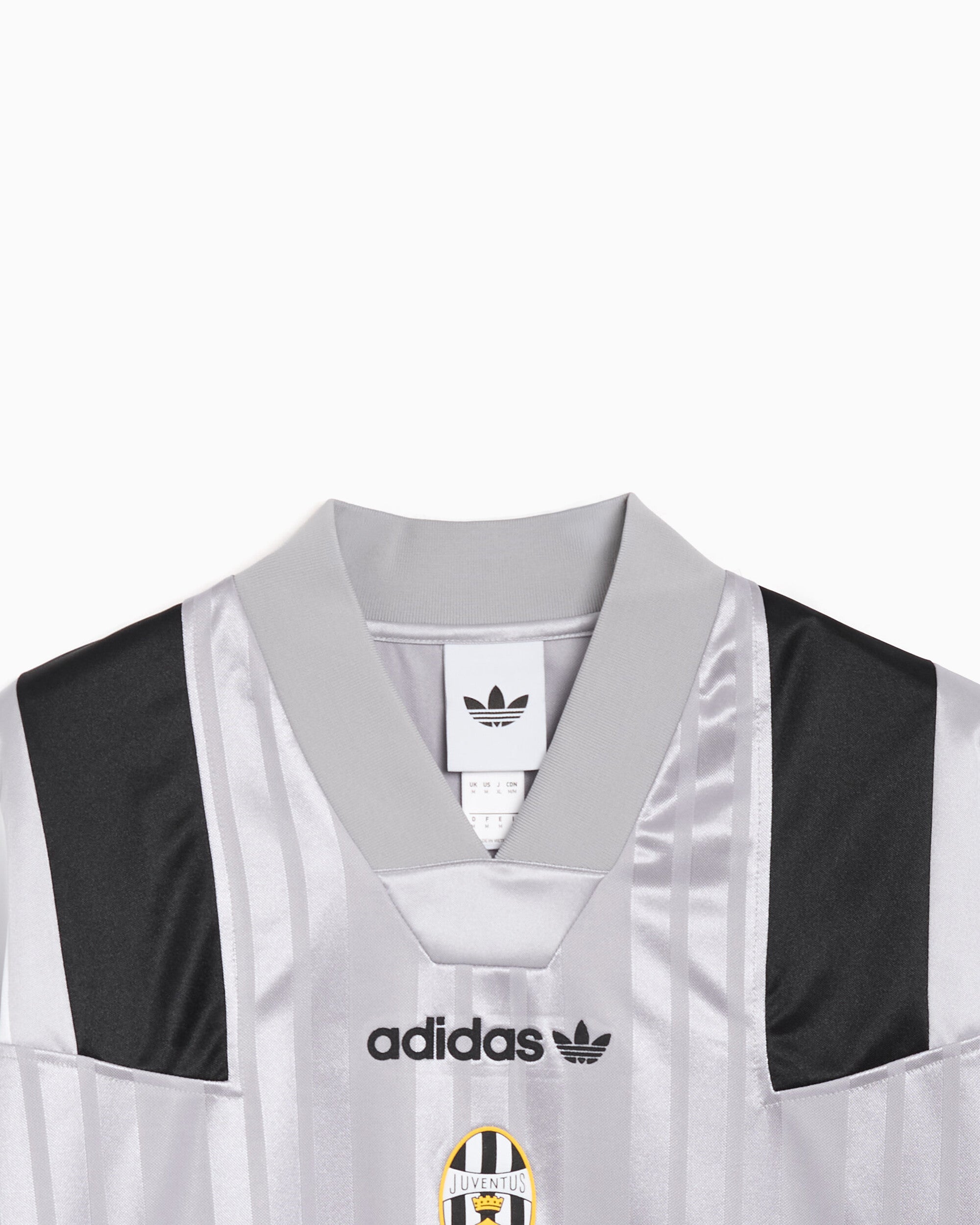 T-Shirts adidas Originals Juventus Turin EQT Relaxed Men's Jersey T-Shirt - KF9826