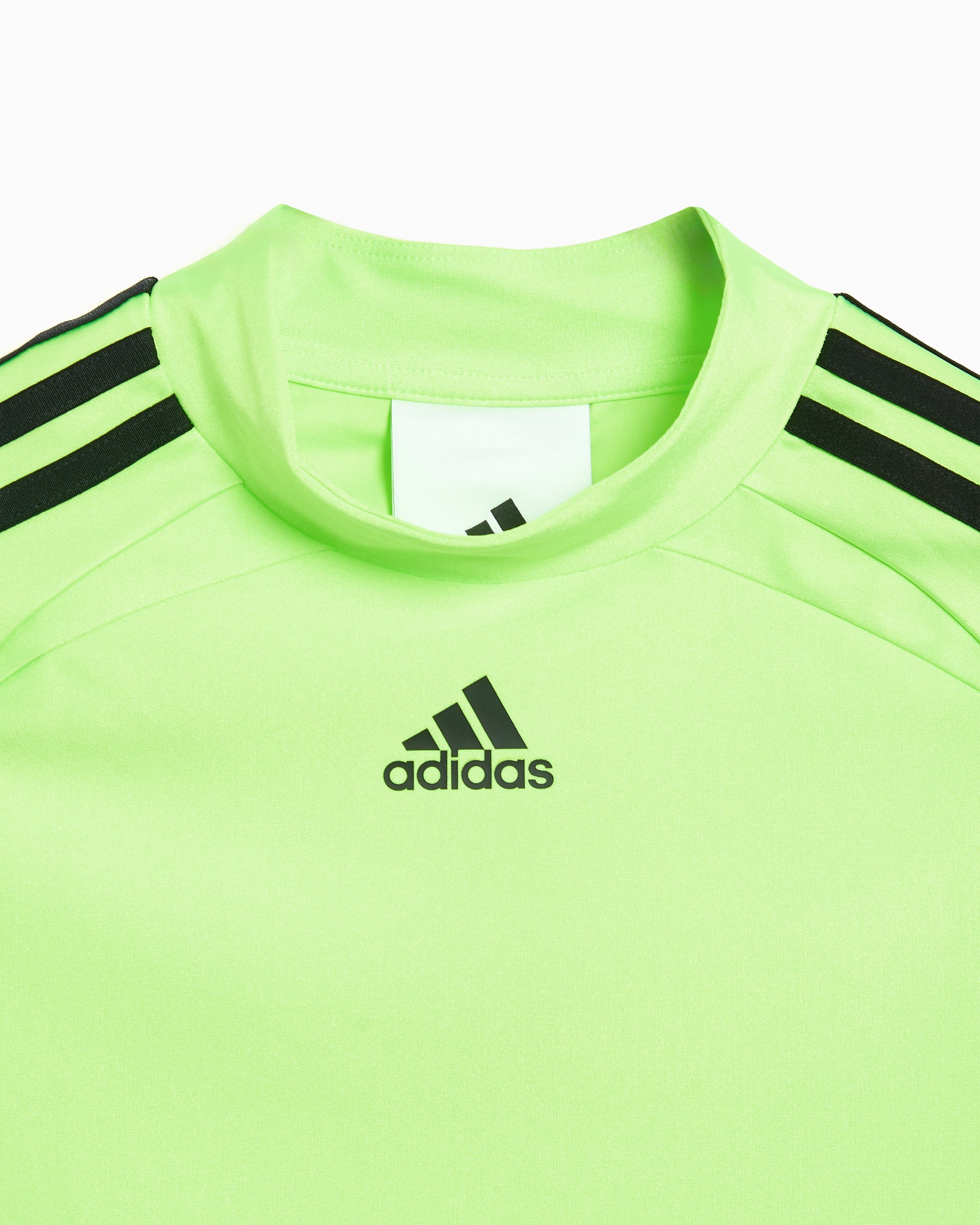 T-Shirts adidas Performance Teamgeist Crop Women's T-Shirt - JZ8280