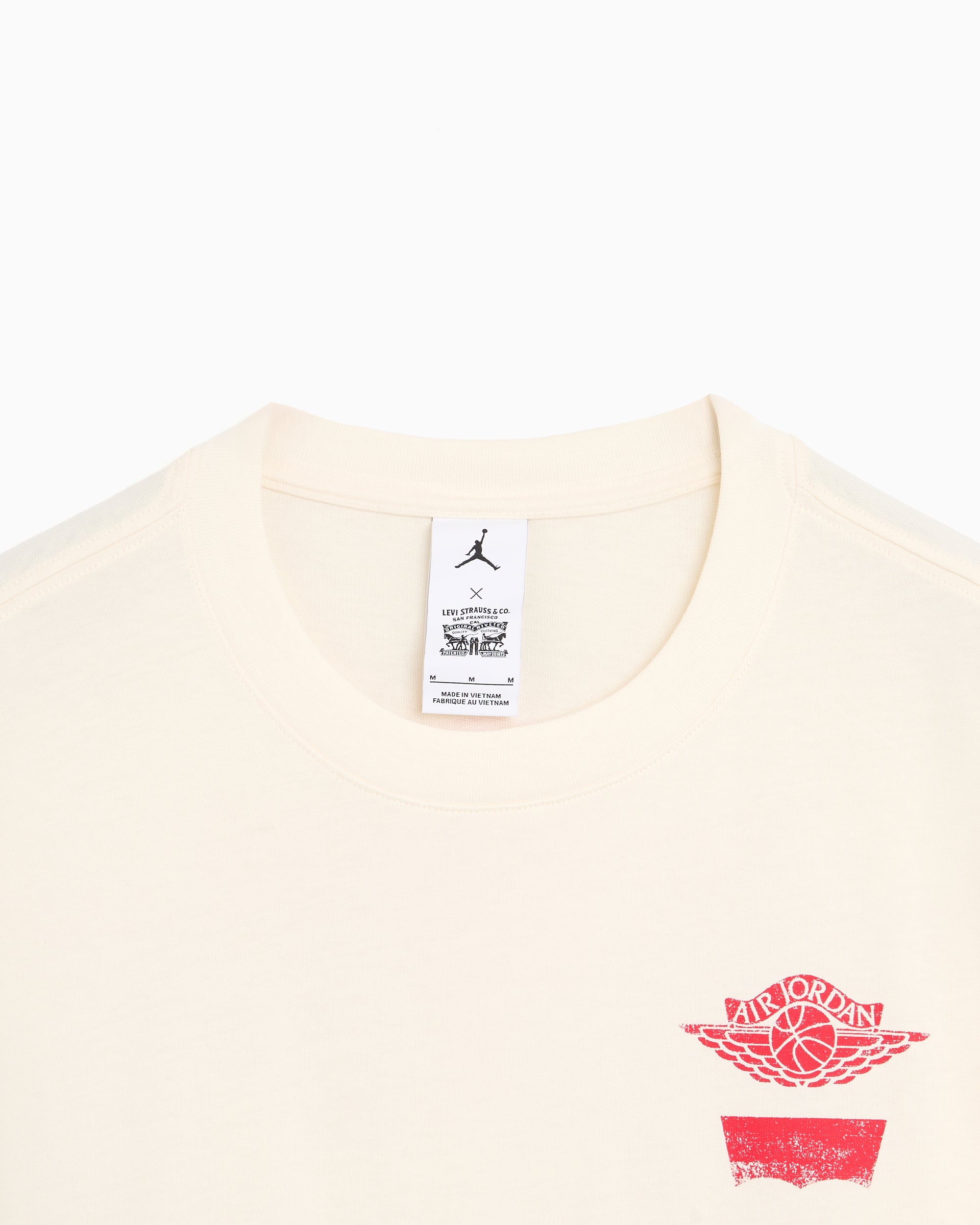 T-Shirts Jordan x Levi's Graphic Long-Sleeved Unisex T-Shirt - IM6730-110
