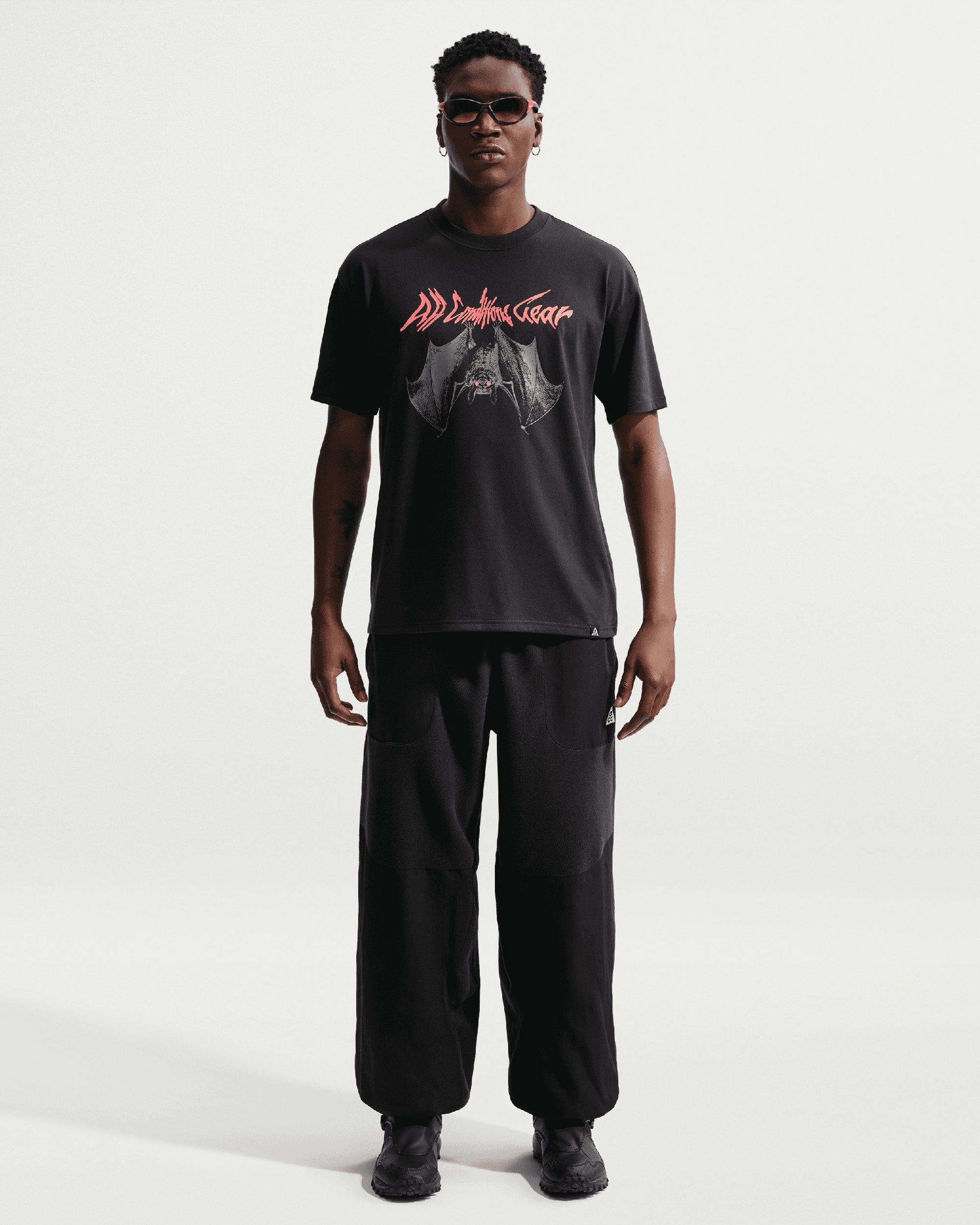 T-Shirts Nike ACG Dri-FIT "Bats" Graphic Men's T-Shirt - IH1312-010