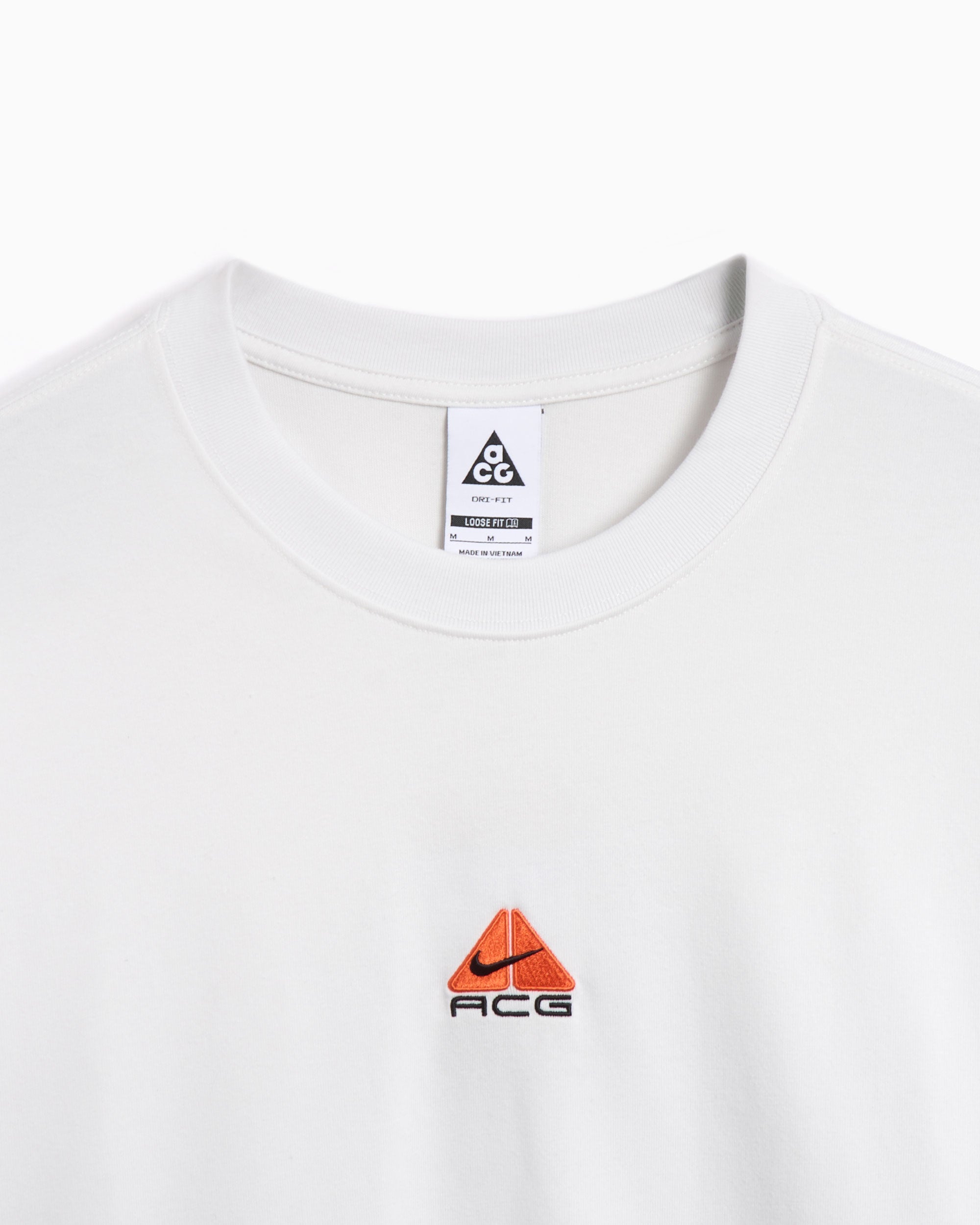 T-Shirts Nike ACG "Lungs" Men's Long Sleeve T-Shirt Relaxed Men's T-Shirt - DR7753-121