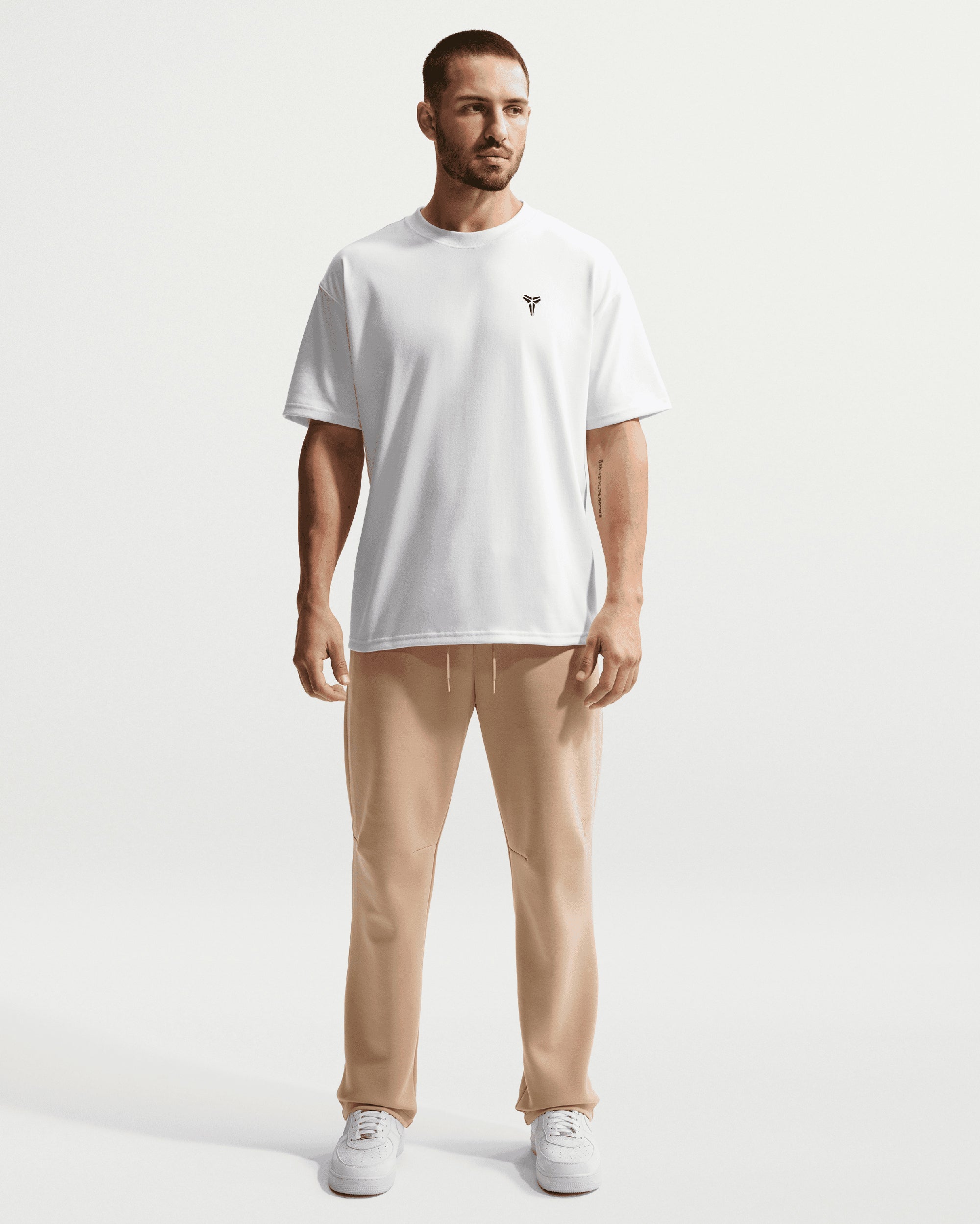 T-Shirts Nike x Kobe Bryant Max90 Dri-FIT "Mamba" Logo Relaxed Men's T-Shirt - IQ6649-100