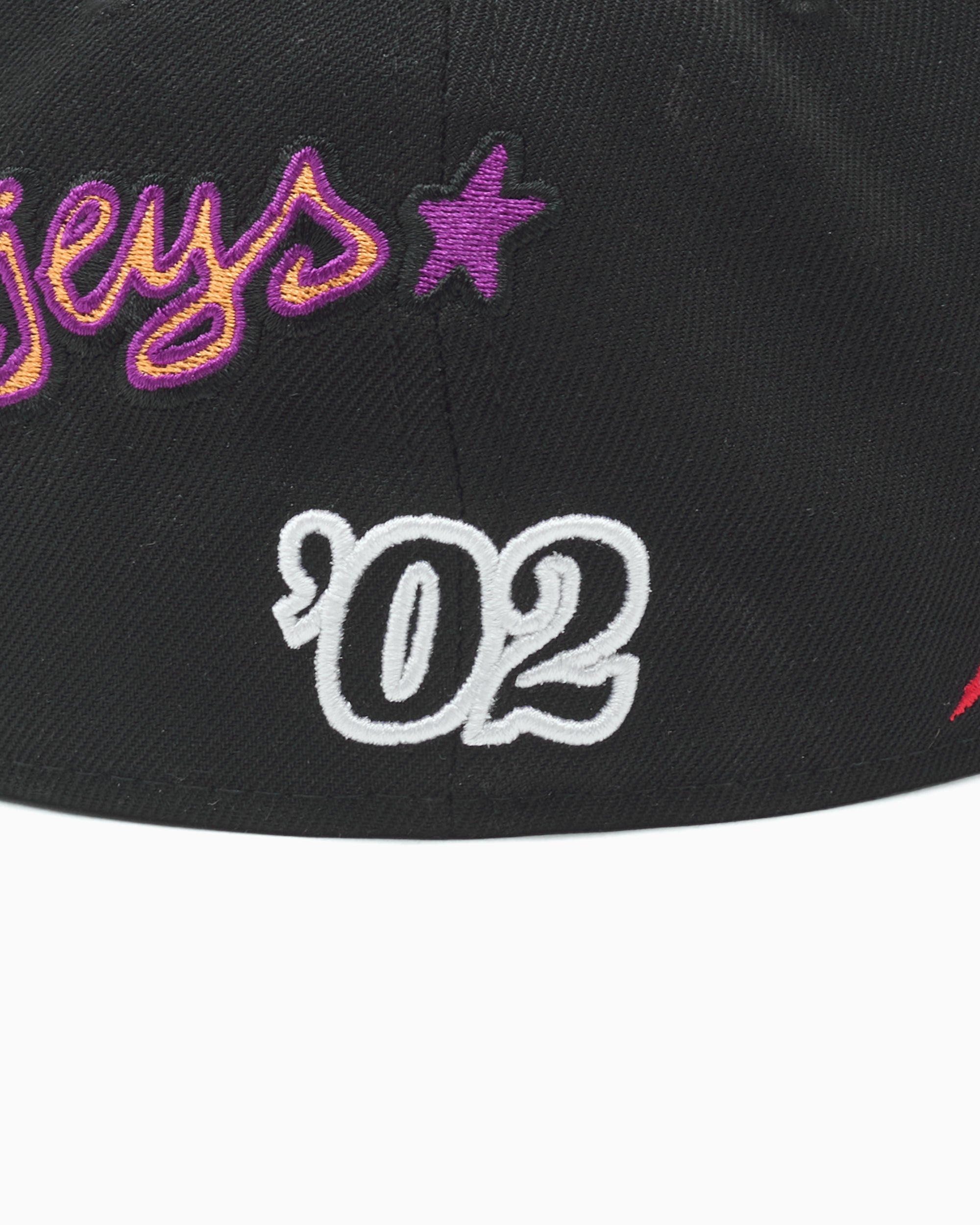 Caps TwoJeys x New Era 59FIFTY Embroidered Unisex Cap - EMHW0021851-Black