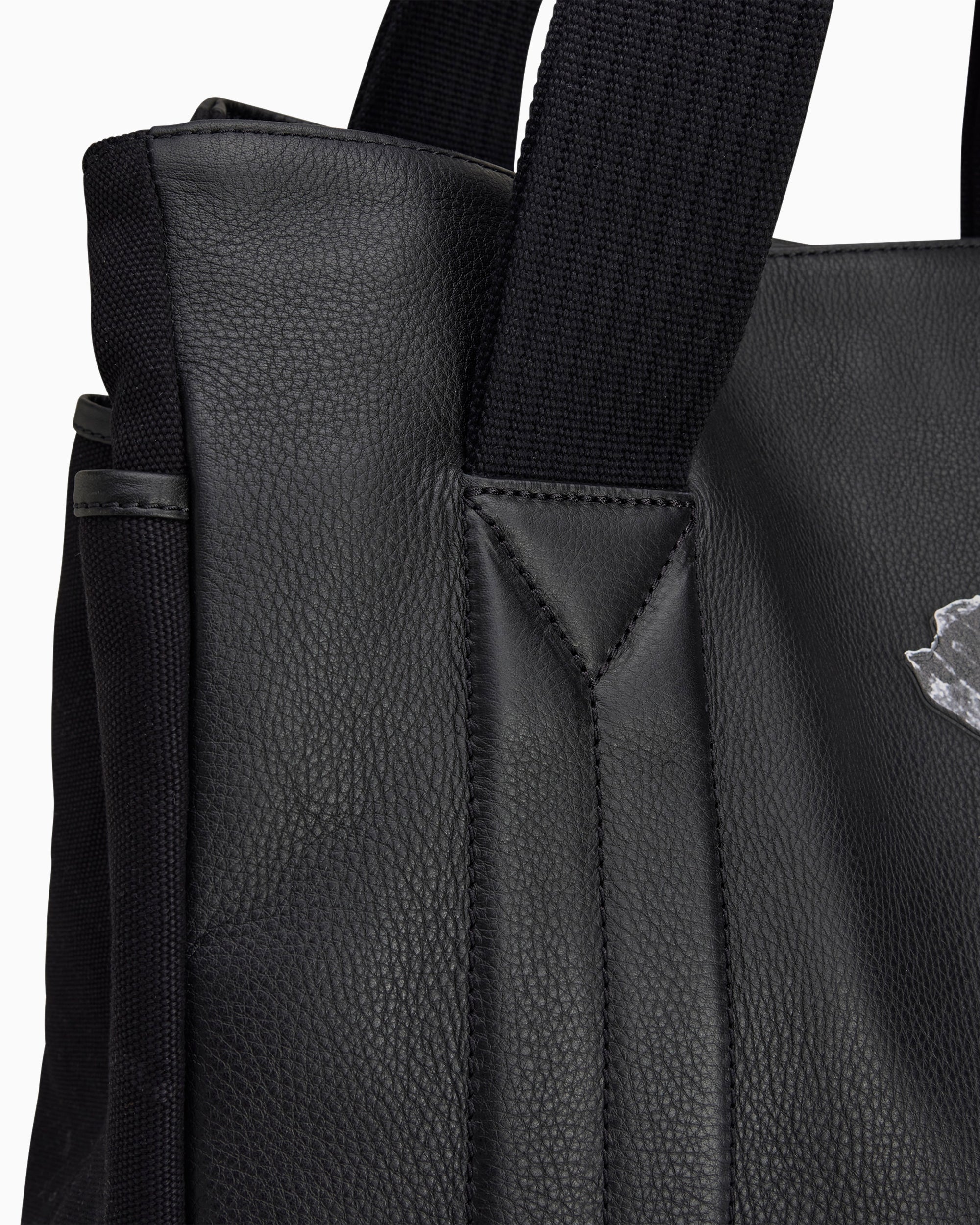Handbags adidas Y-3  Lux Unisex Leather Bag - IN2406