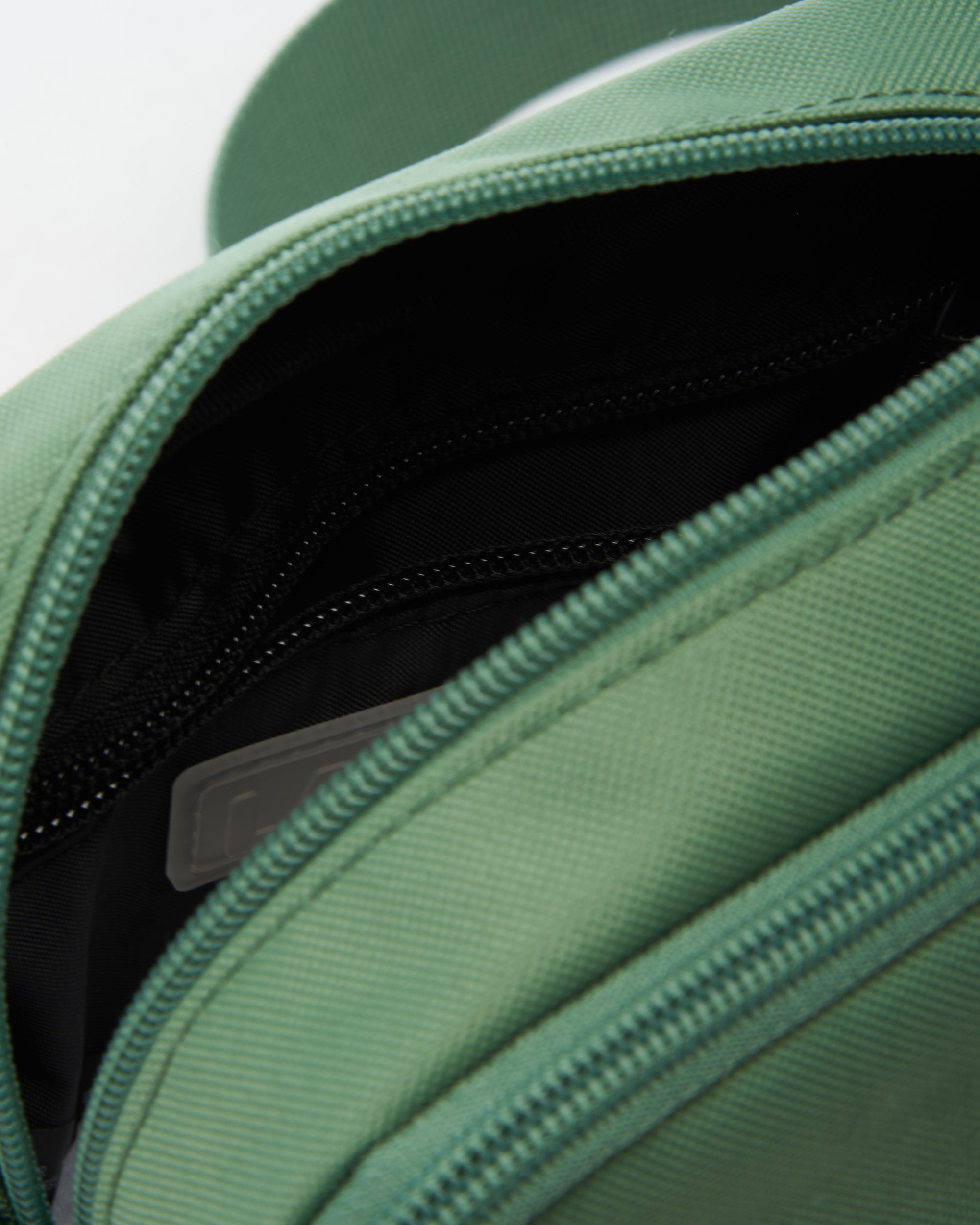 Handbags Lacoste Unisex Vertical Camera Bag Unisex Bag - NU4290NZ-L75