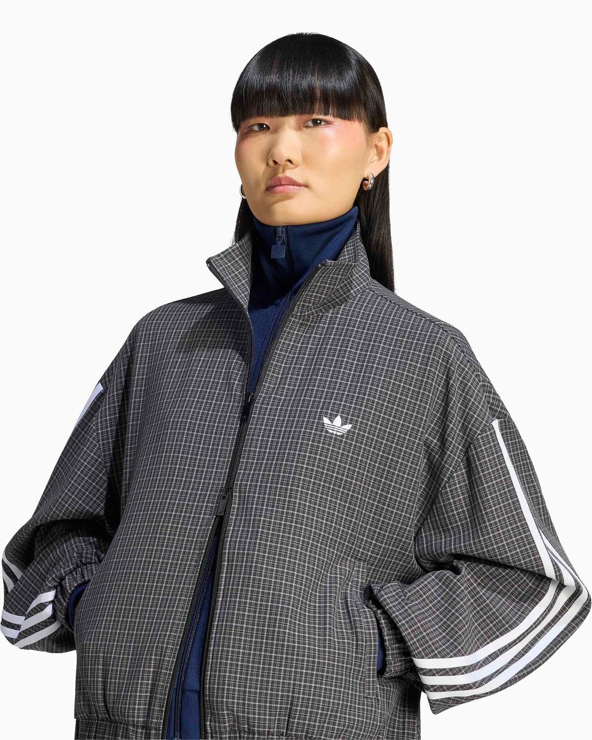 Jackets Coats adidas Originals Plaid Relaxed Women's Light Jacket - LD5339
