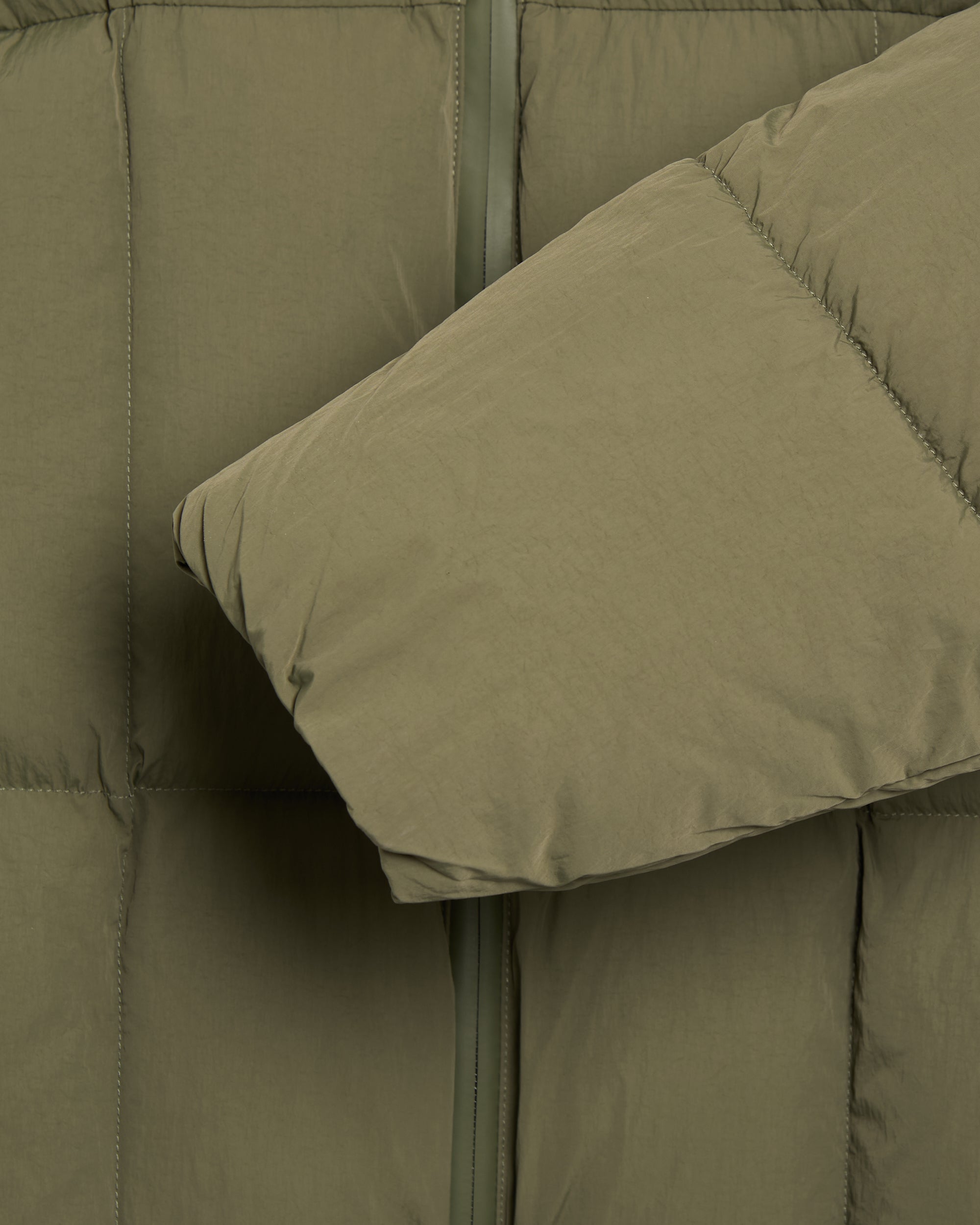 Jackets Coats Arte Antwerp Special Cuts Men's Down Jacket - AW25-132J-Green