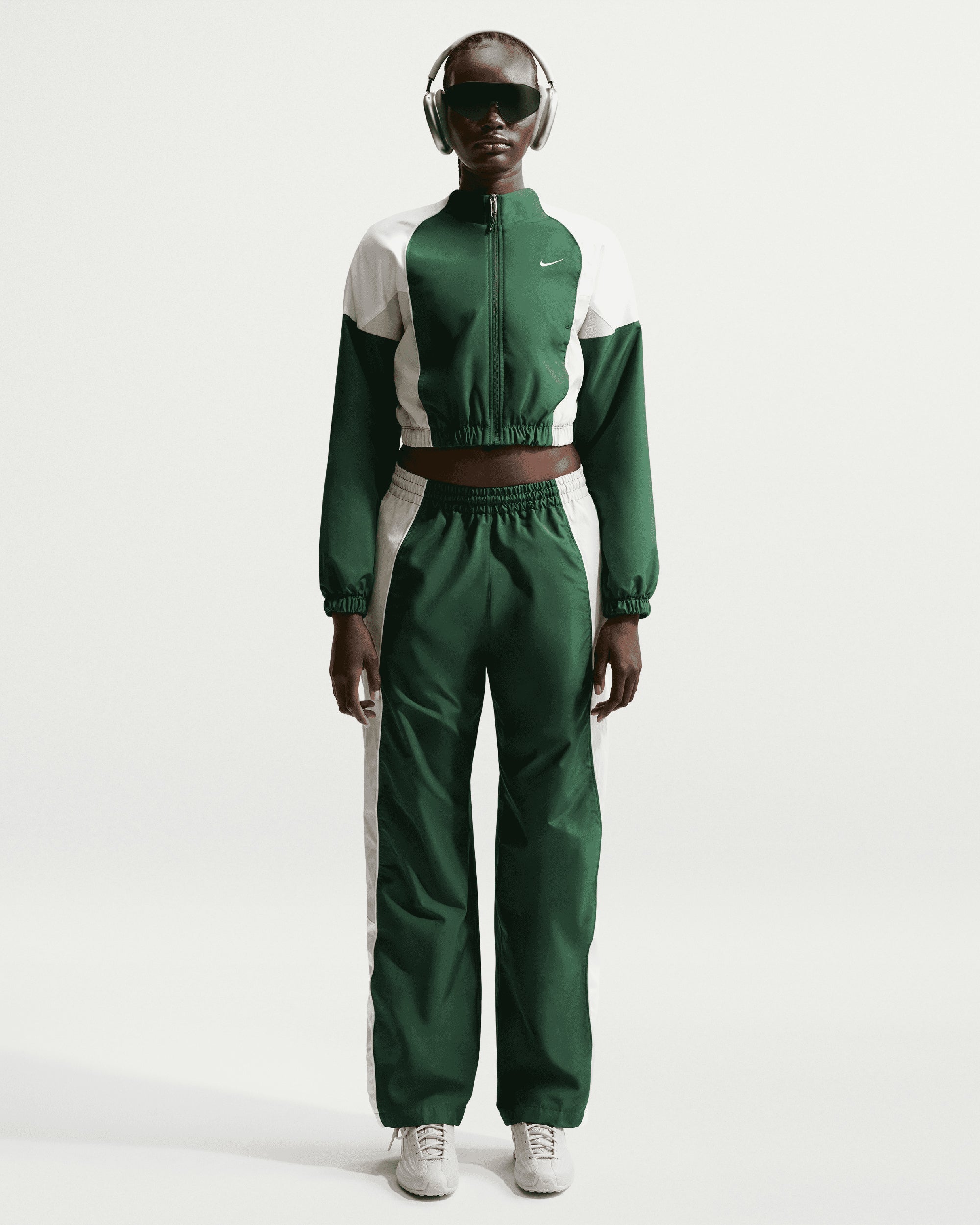 Jackets Coats Nike Sportswear Water-Repellent Crop Women's Track Jacket - IF0216-323