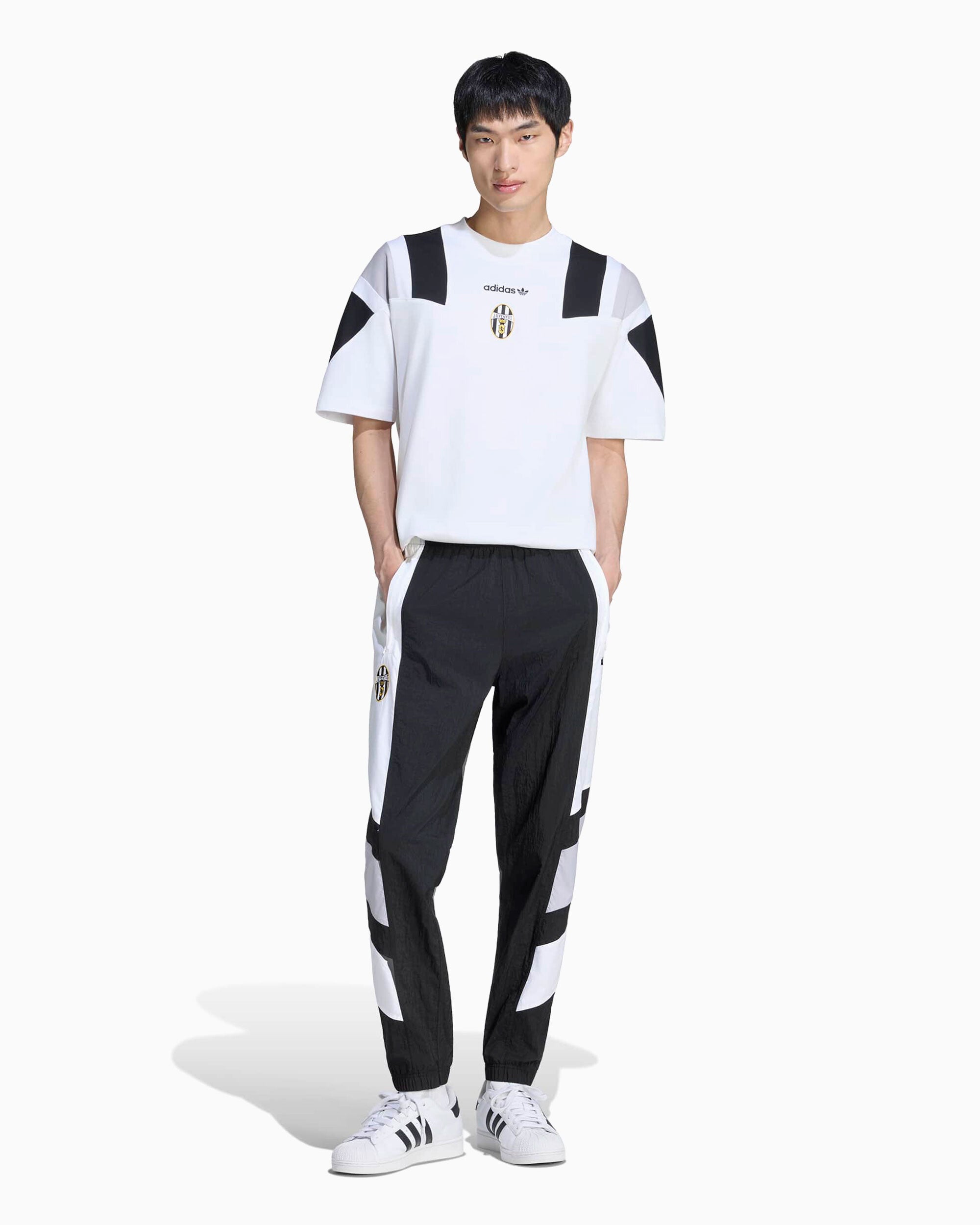 Pants adidas Originals Juventus Turin EQT Relaxed Men's Track Pants - KF9825