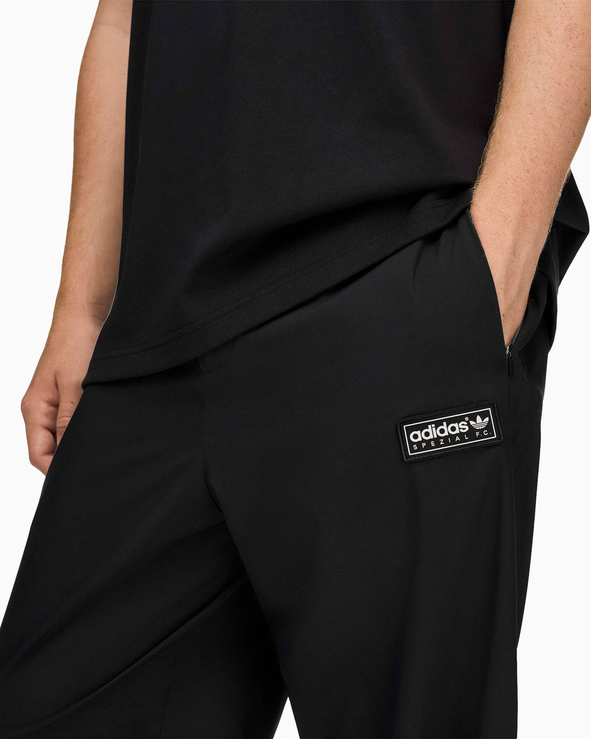 Pants adidas SPZL F.C. Men's Sweatpants - KV4423