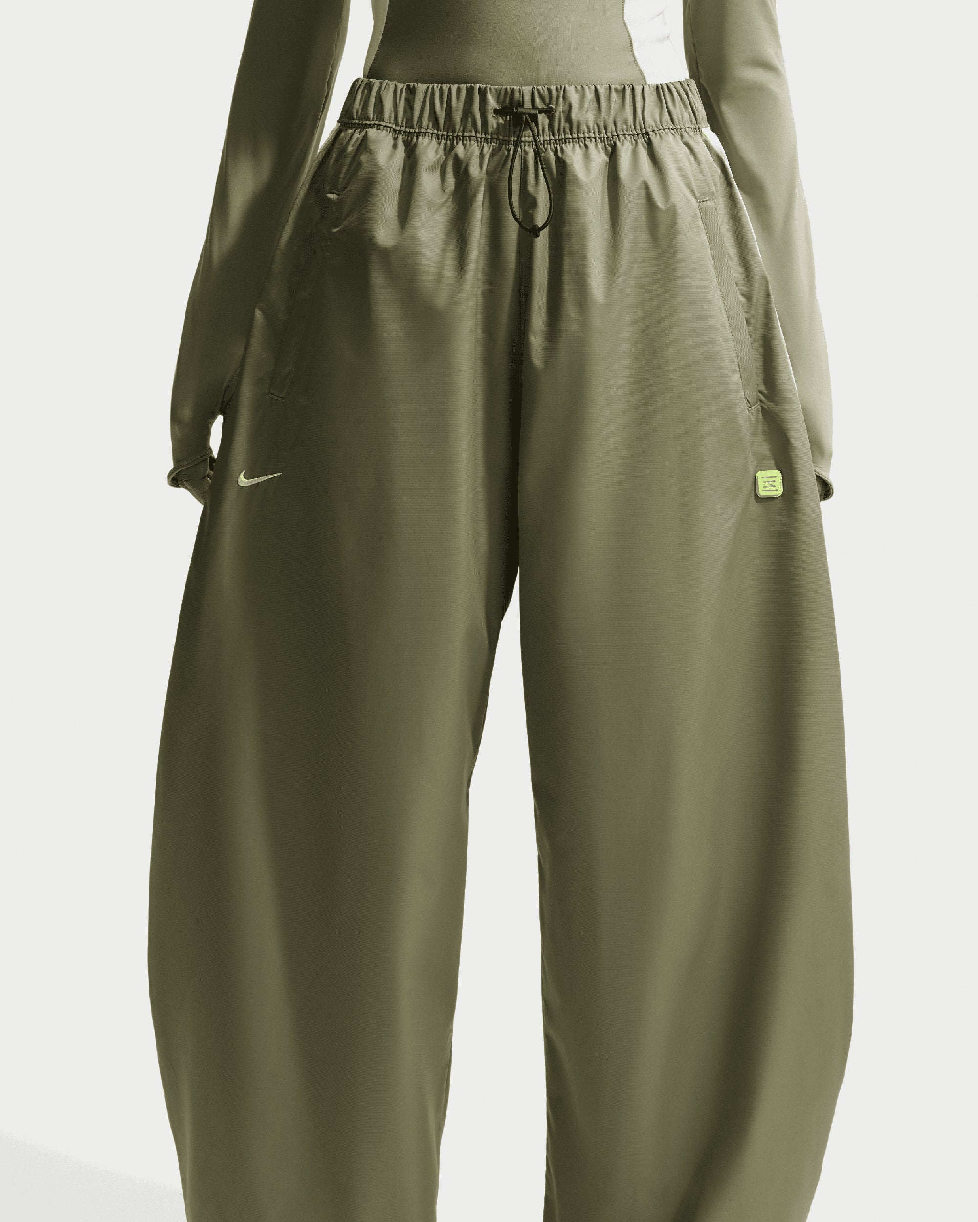 Pants Nike Sportswear Shox Woven Water-Resistant Relaxed Women's Baggy Pants - IO2243-328
