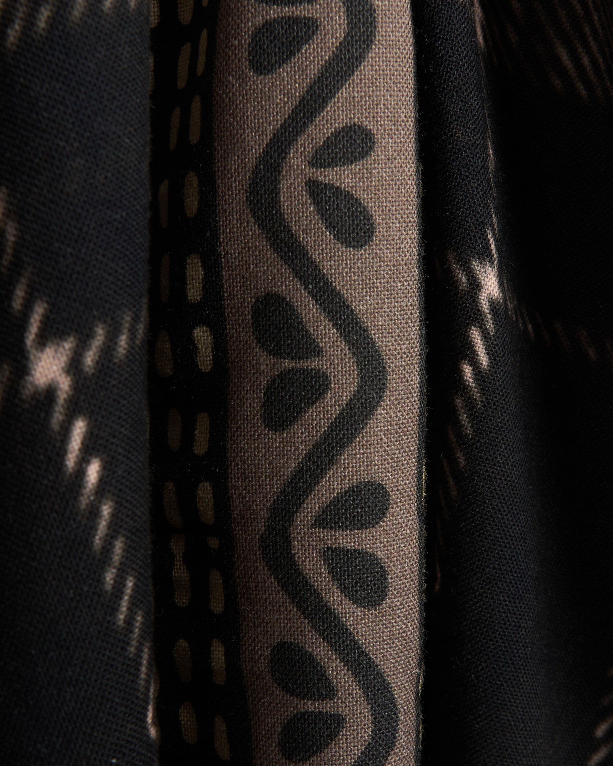Shirts DEVÁ STATES Ikat Men's Long Sleeve Linen Shirt Men's Shirt - DSB4B203F24