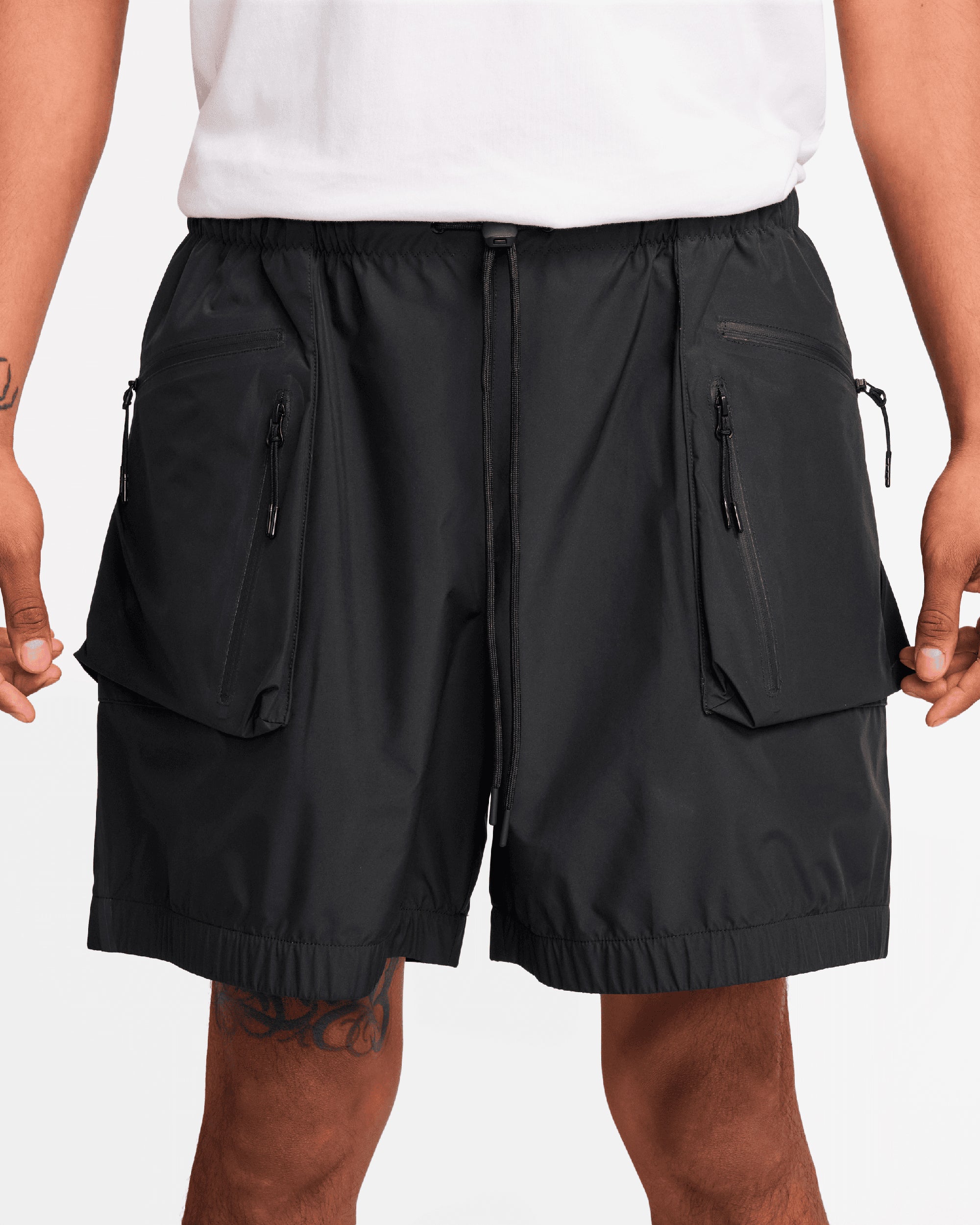 Shorts Nike Sportswear Tech Storm-FIT Lightweight Men's Shorts - HJ2946-010