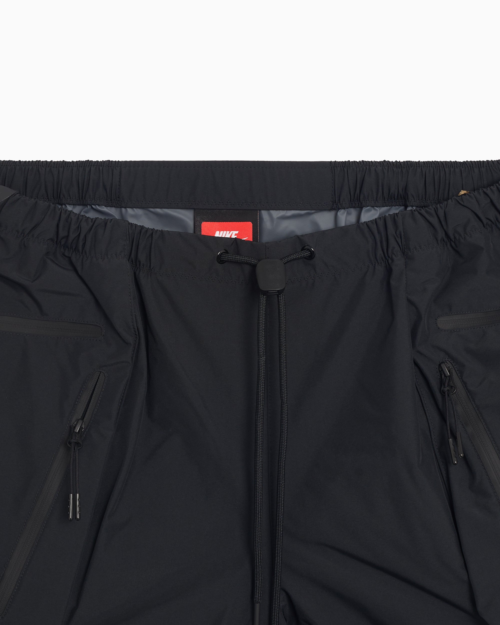 Shorts Nike Sportswear Tech Storm-FIT Lightweight Men's Shorts - HJ2946-010