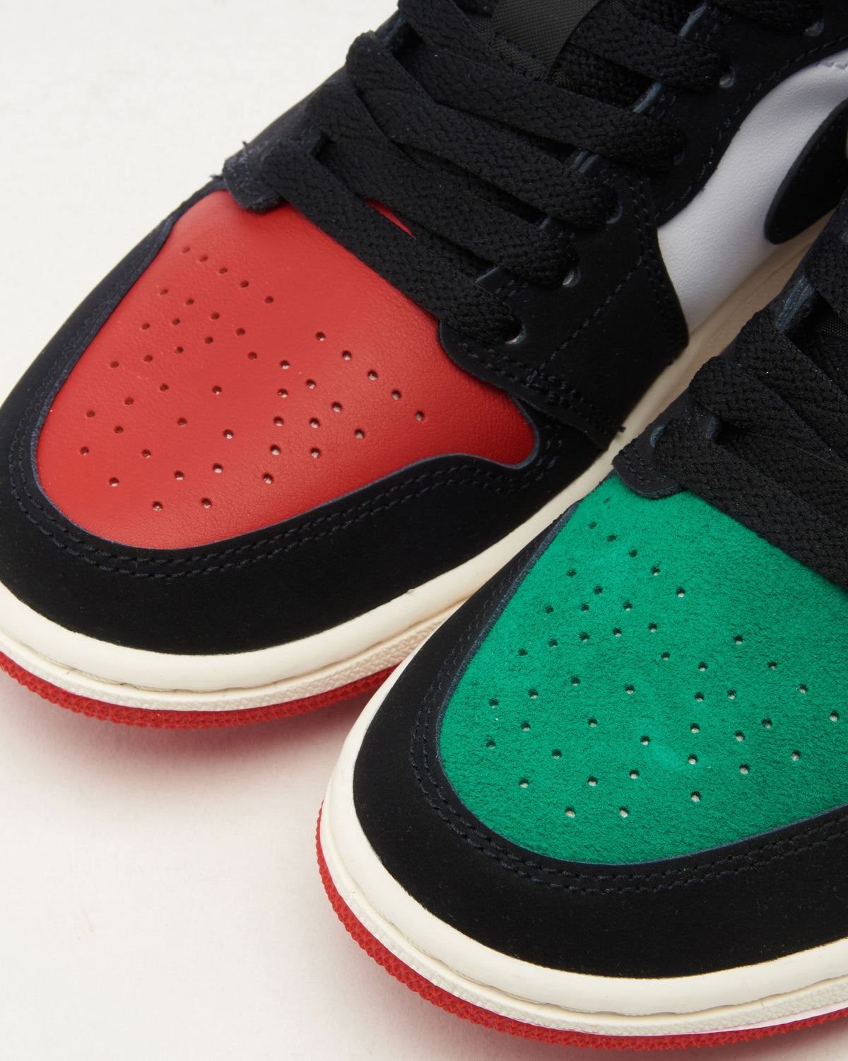 Air Jordan 1 Low Quai 54