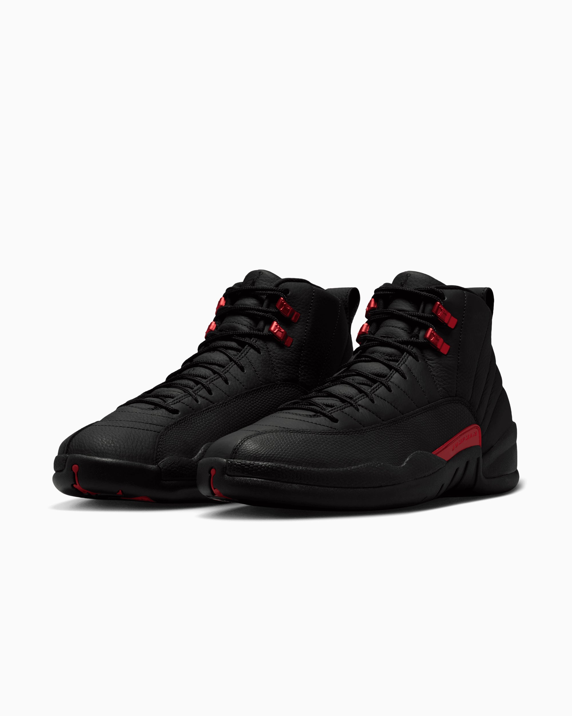 Sneakers Air Jordan 12 Retro "Bloodline" - CT8013-003