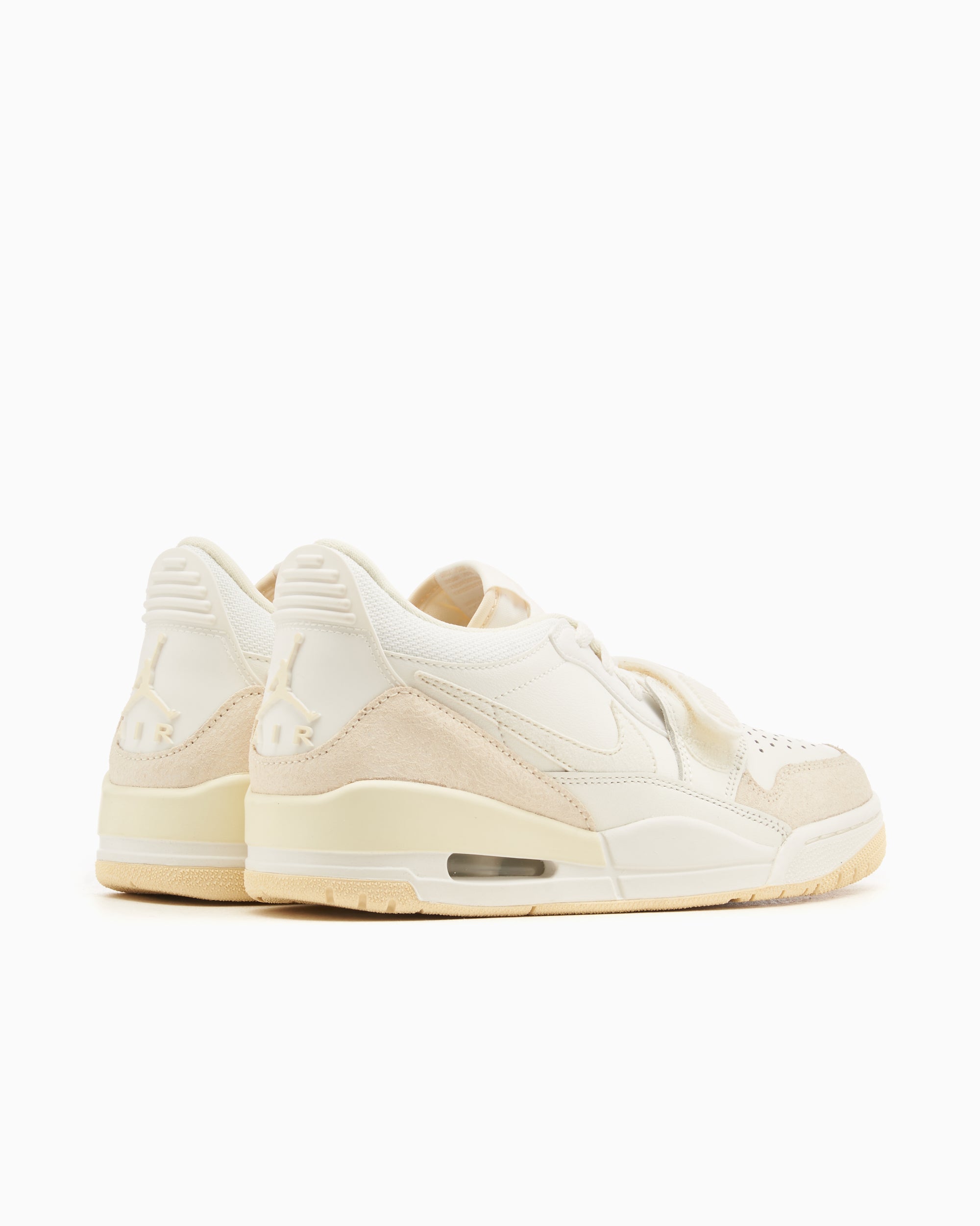 Sneakers Air Jordan Women's Legacy 312 Low - FQ7827-102