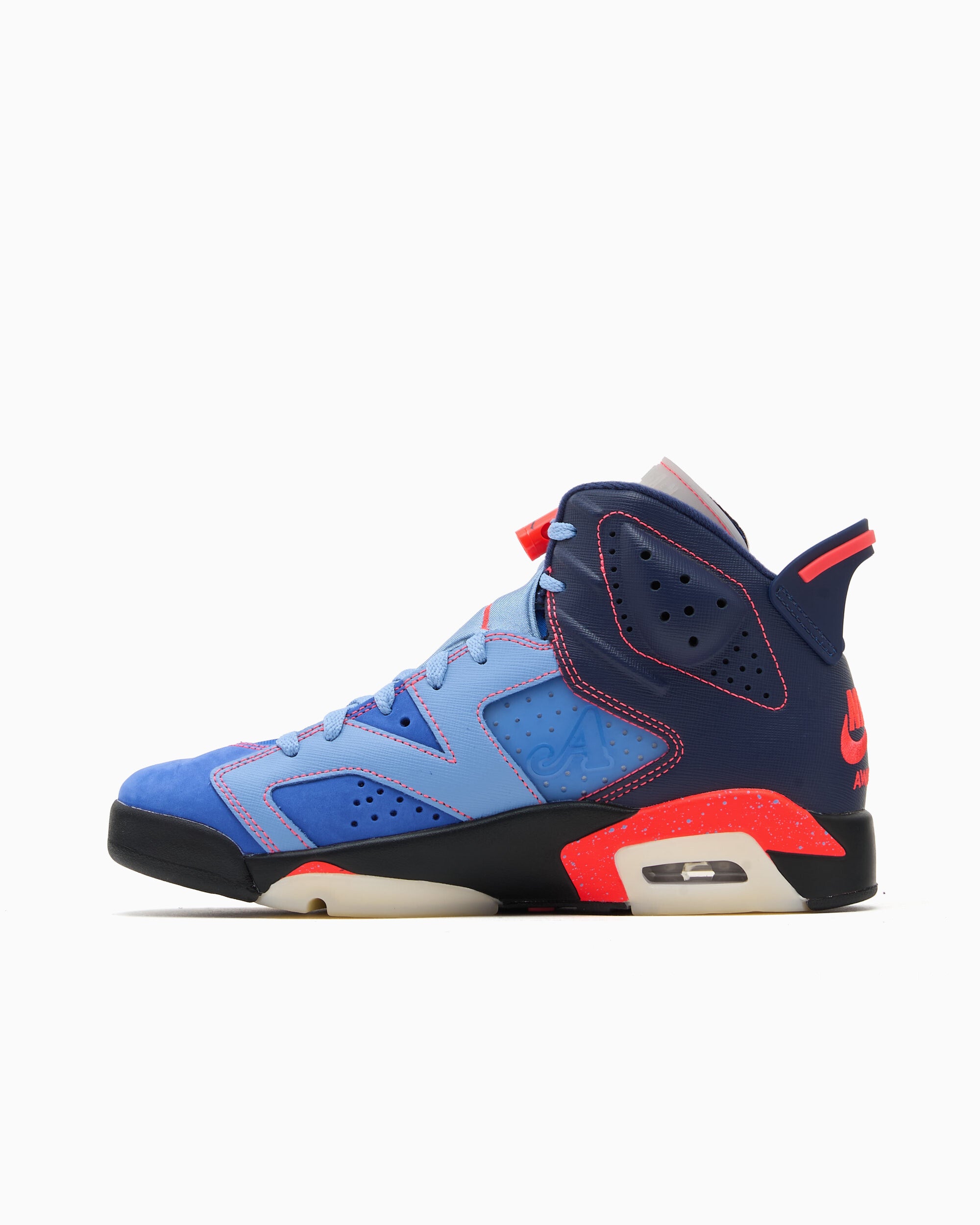 Sneakers Air Jordan x Awake NY 6 Retro SP "Midnight Navy" - IQ5706-400