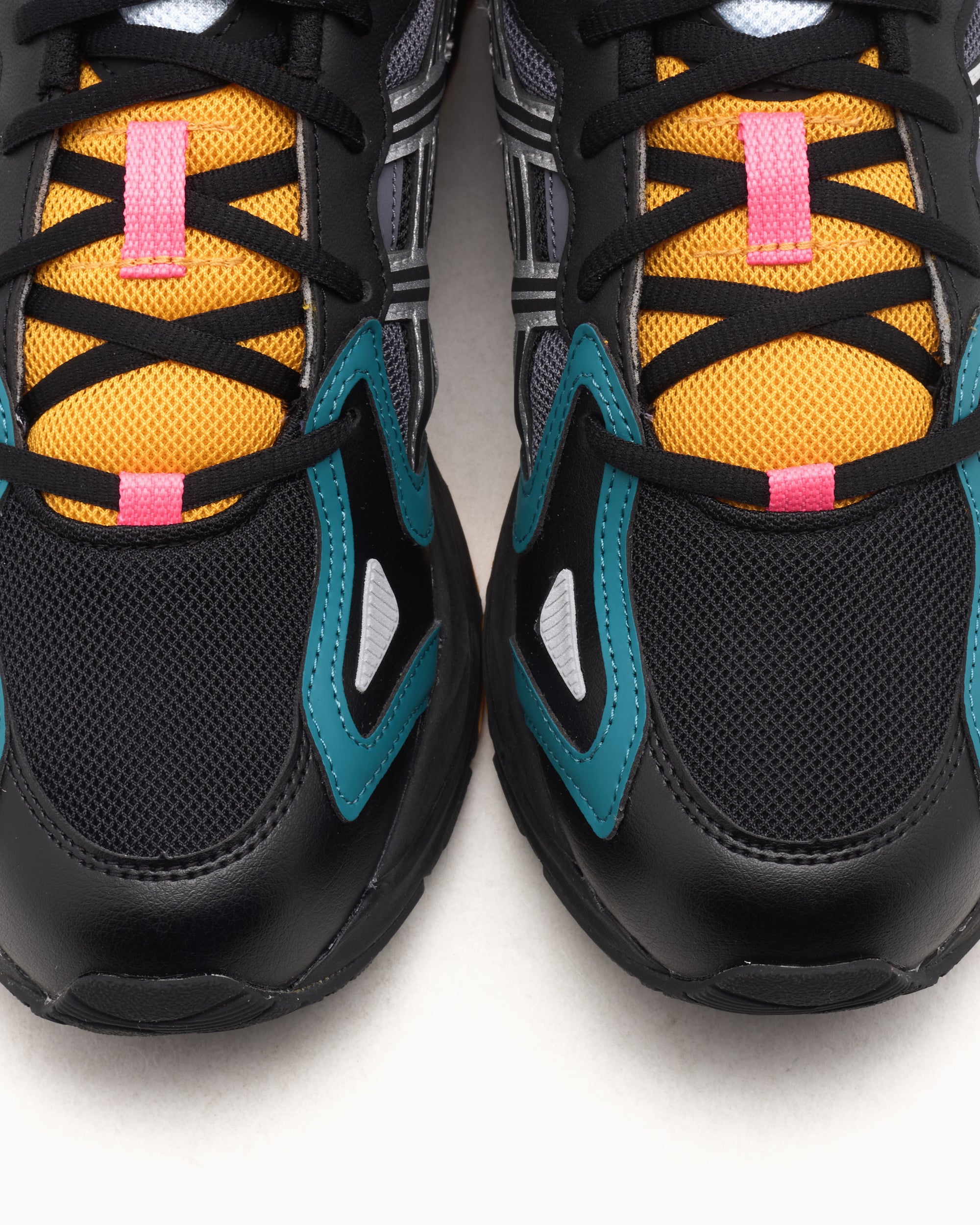 Sneakers ASICS Gel-K1011 - 1203A603-001