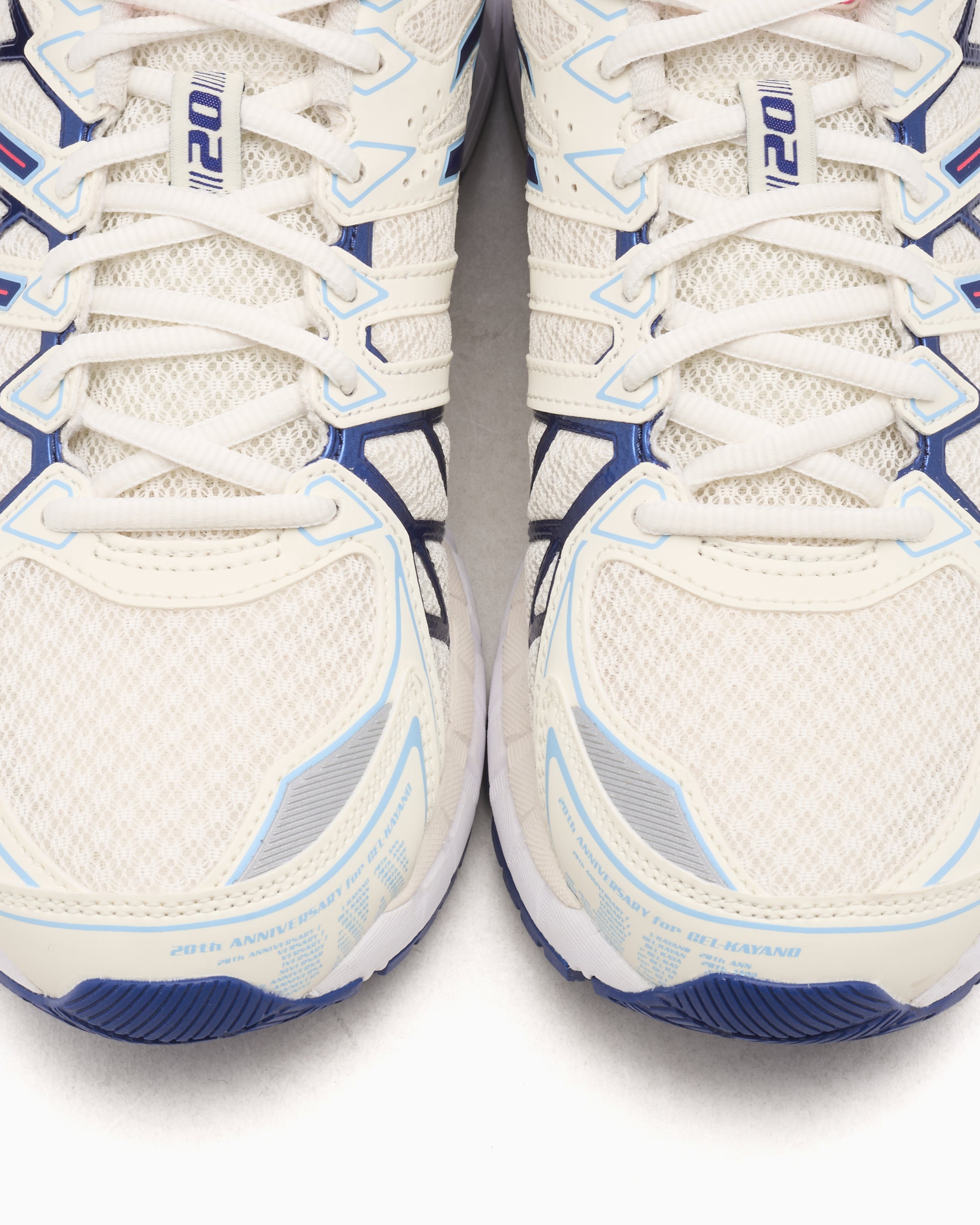 Sneakers ASICS Gel-Kayano 20 - 1203A388-101