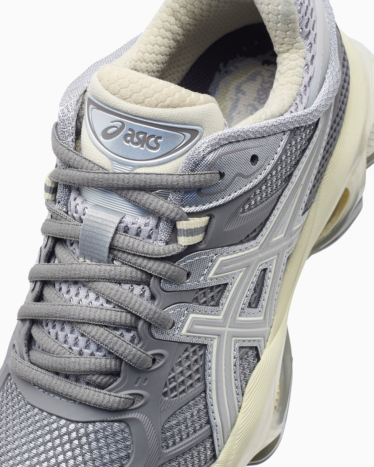 Sneakers ASICS Gel-Kinetic 2.0 - 1203A678-024