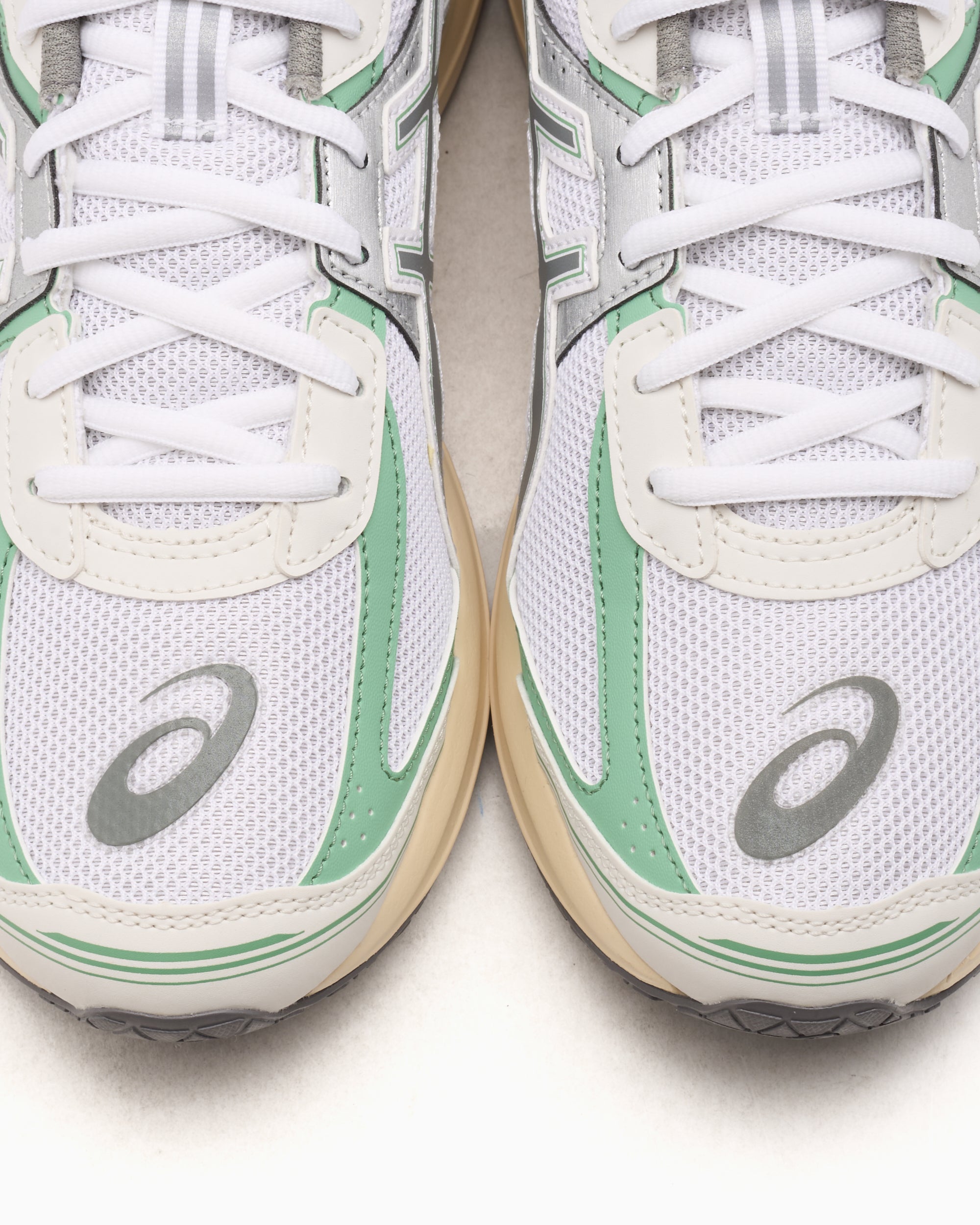 Sneakers ASICS JOG 100S - 1203A741-101