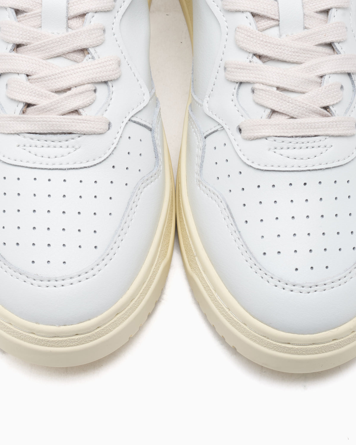 Sneakers Autry Medalist Low - AULMBJ01