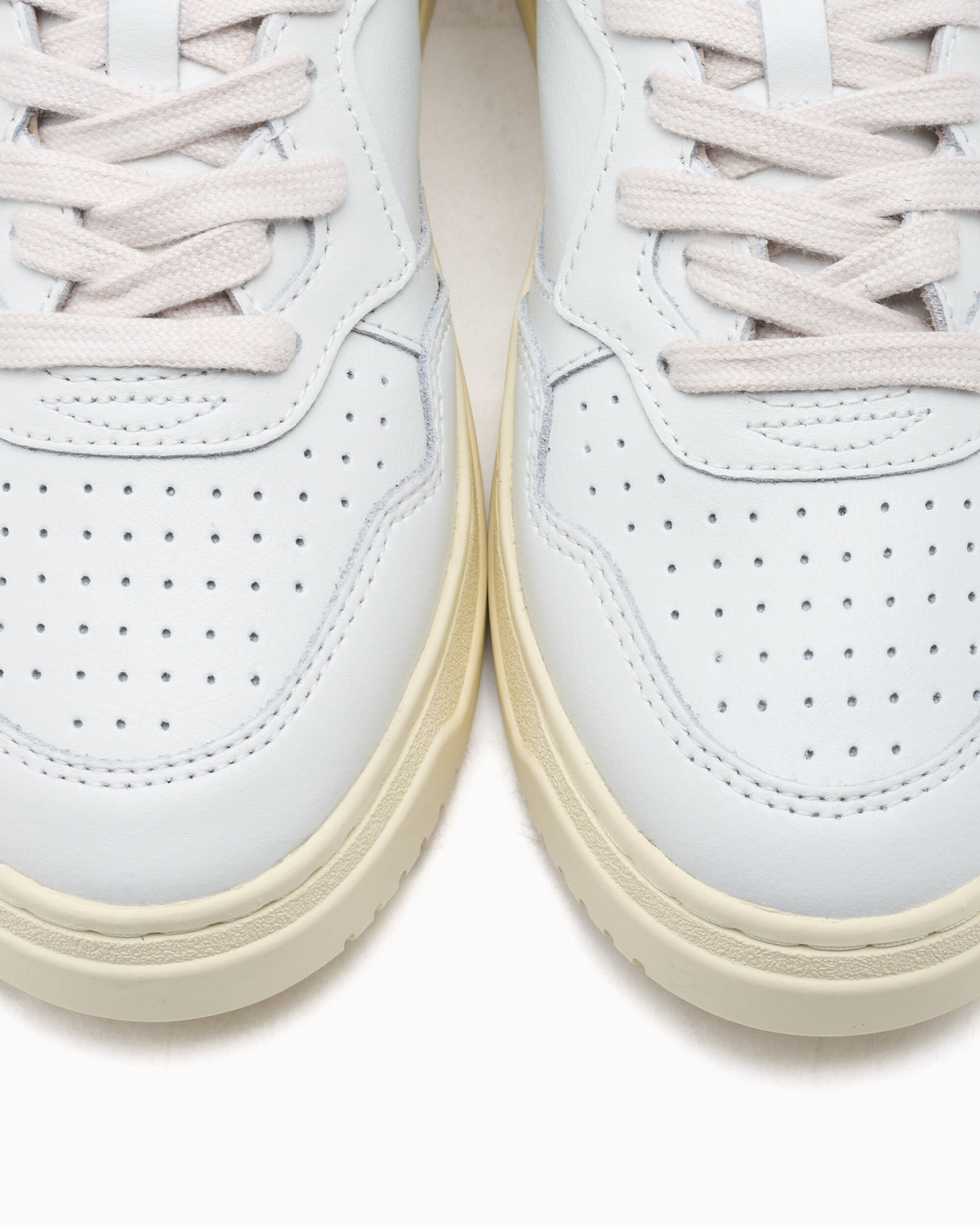Sneakers Autry Medalist Low - AULMBJ04