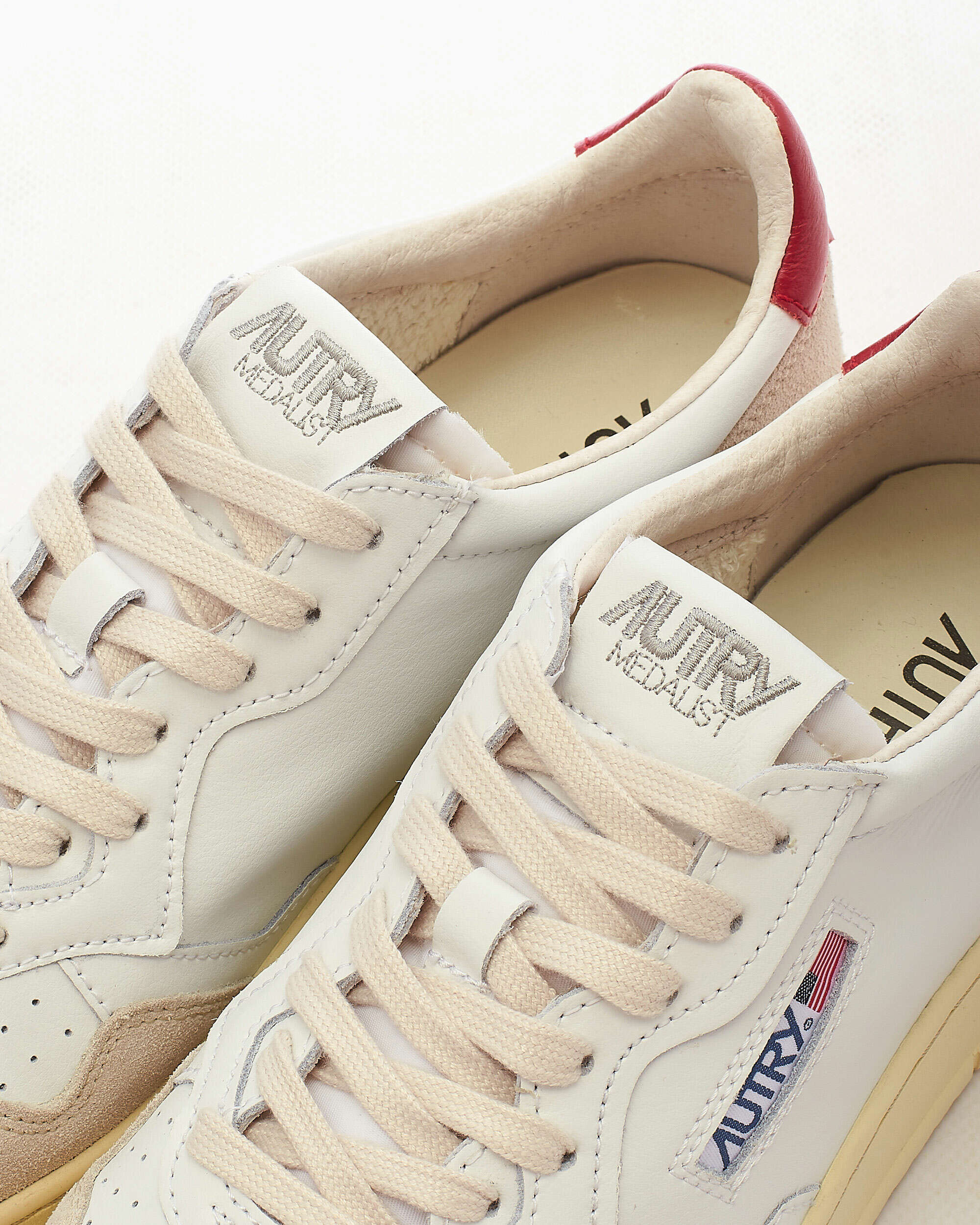 Sneakers Autry Medalist Low Suede - AULMLS43