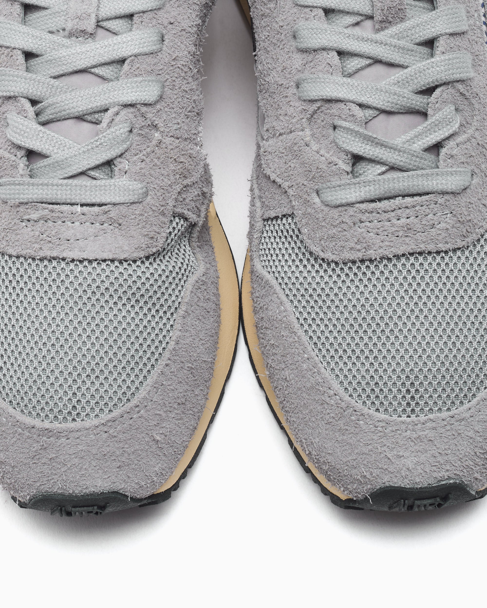 Sneakers Autry Reelwind Low - WWLMUT42