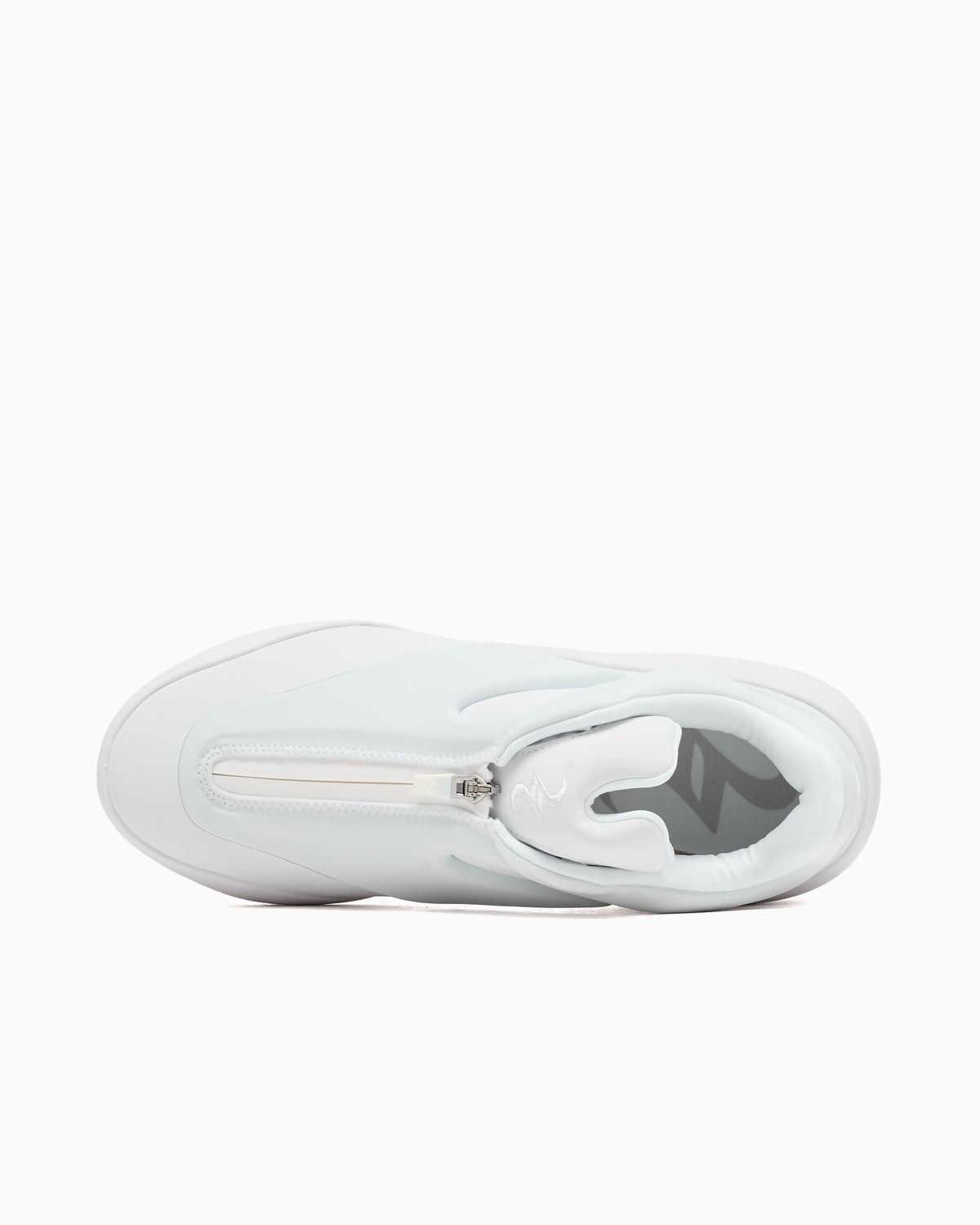 Converse Shai 001 