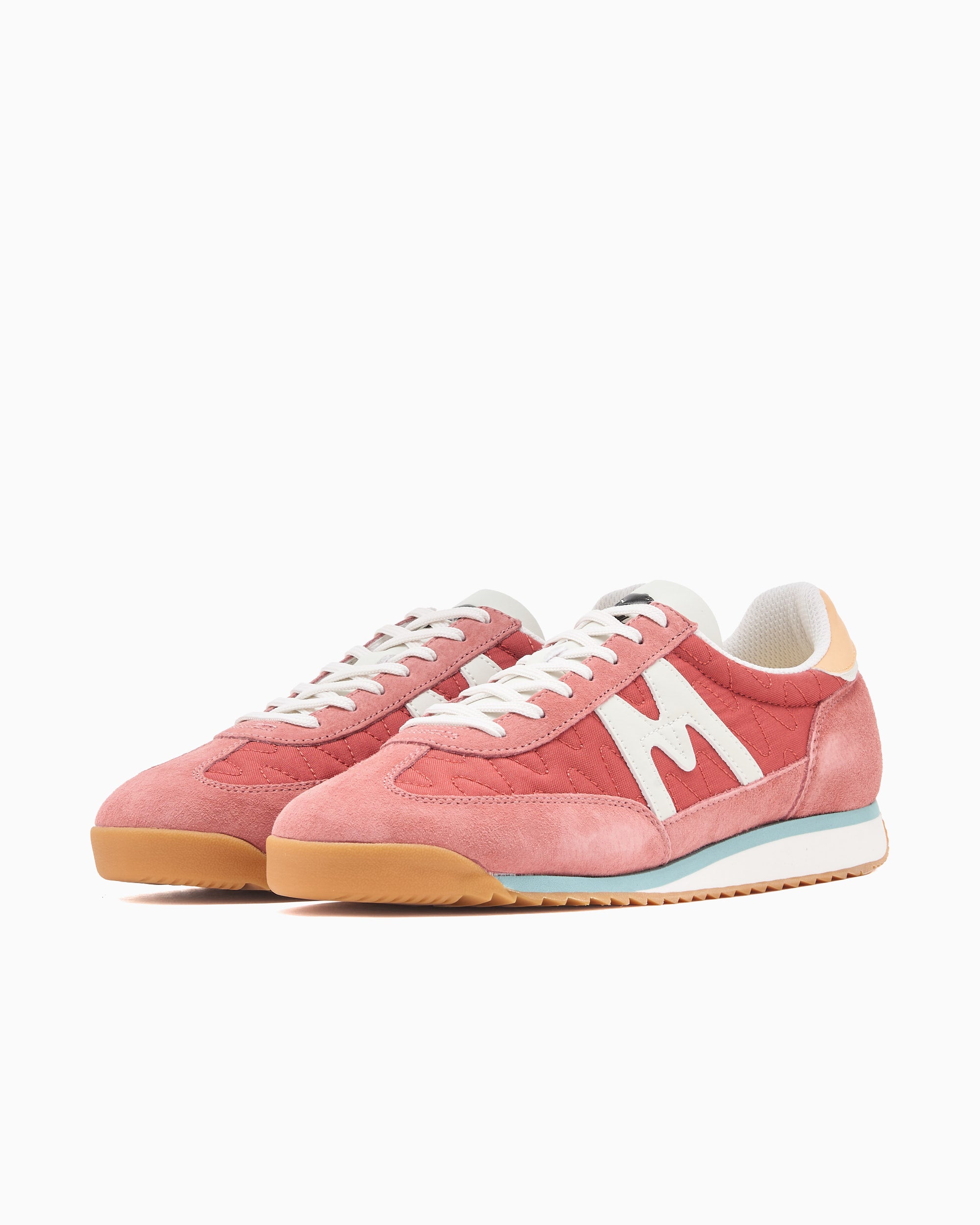 Sneakers Karhu Mestari 76 - F805099