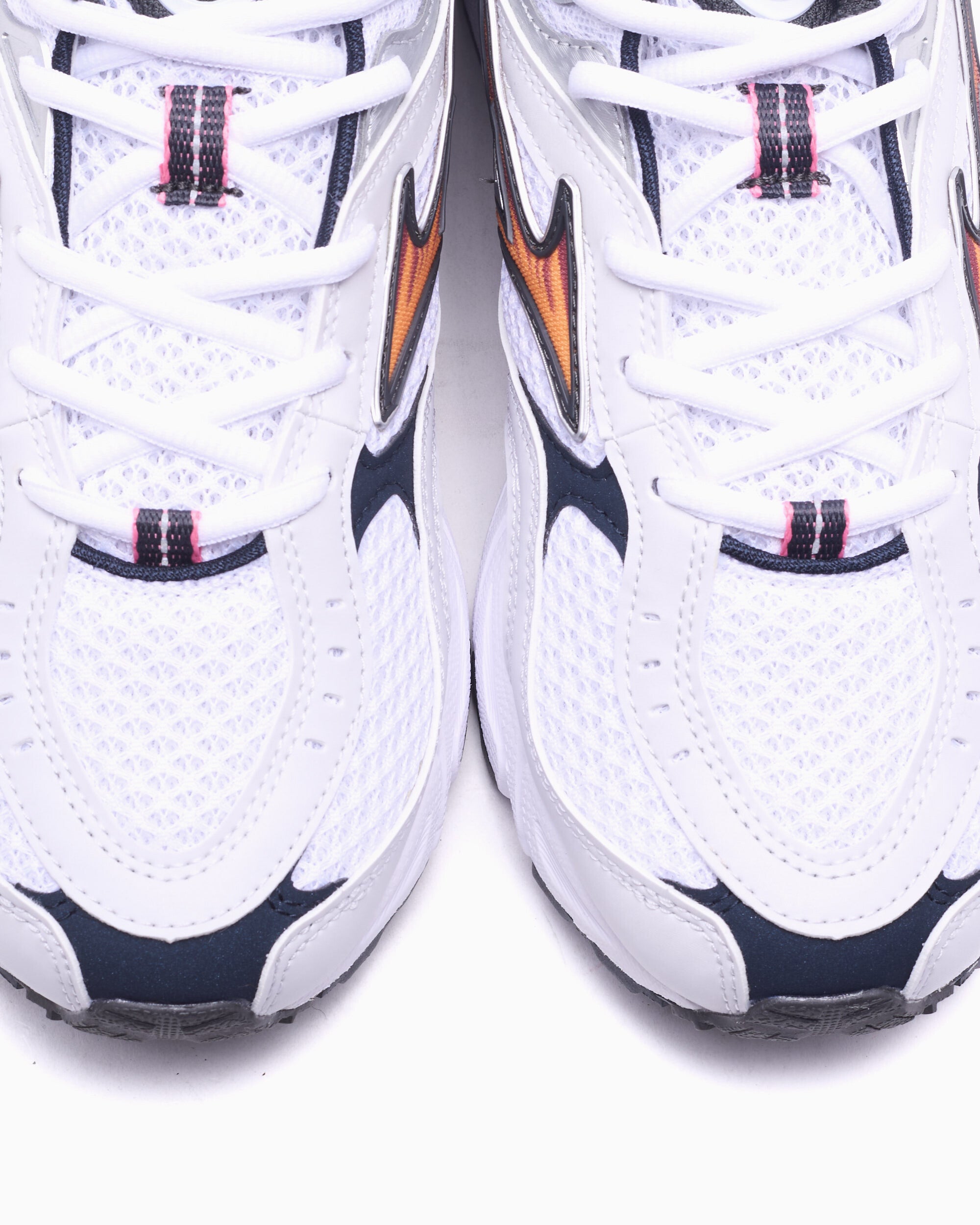 Sneakers Mizuno Wave Mustang LS - D1GA2652-01