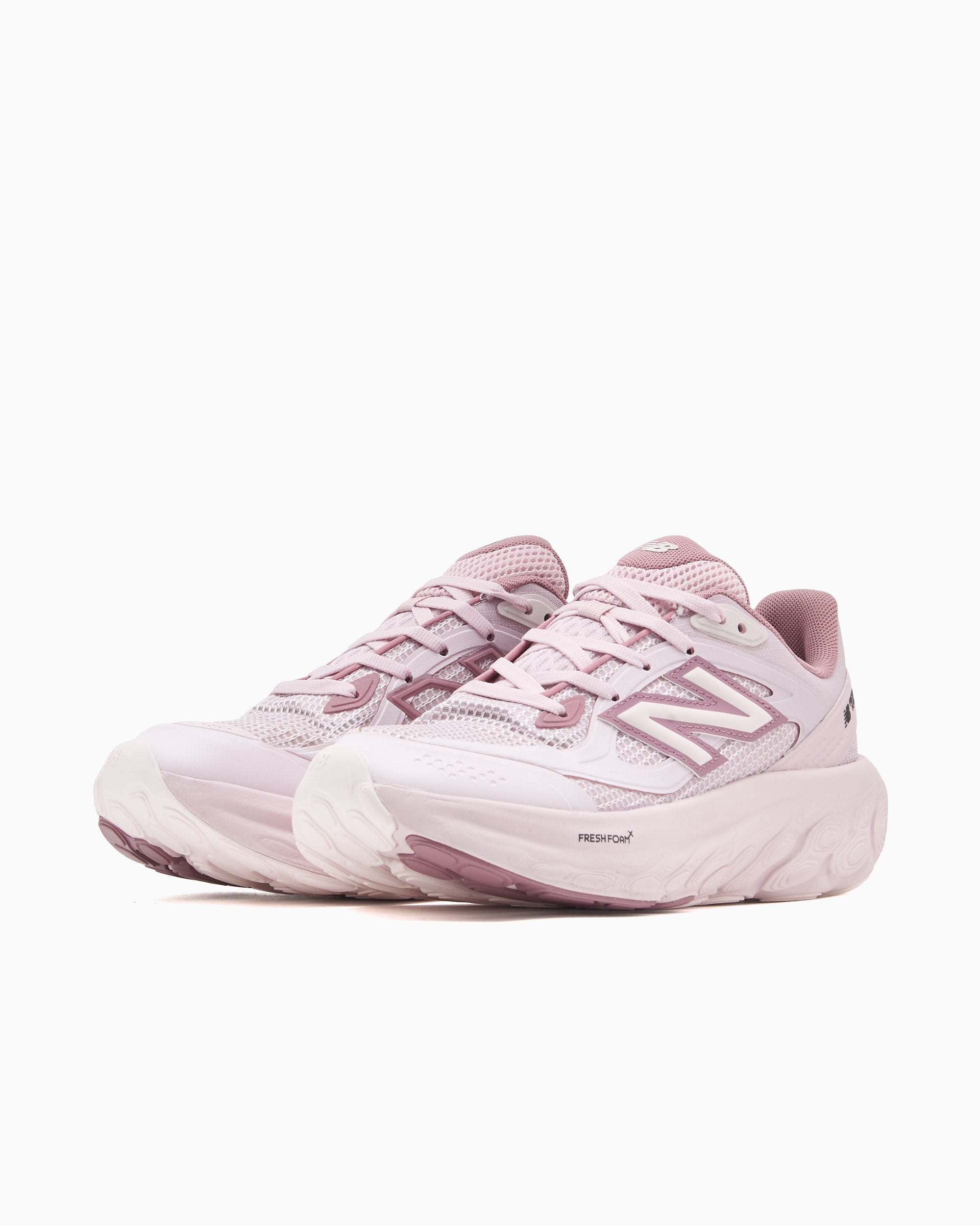 Sneakers New Balance Fresh Foam UTRN 6V8 - UTRN6V8