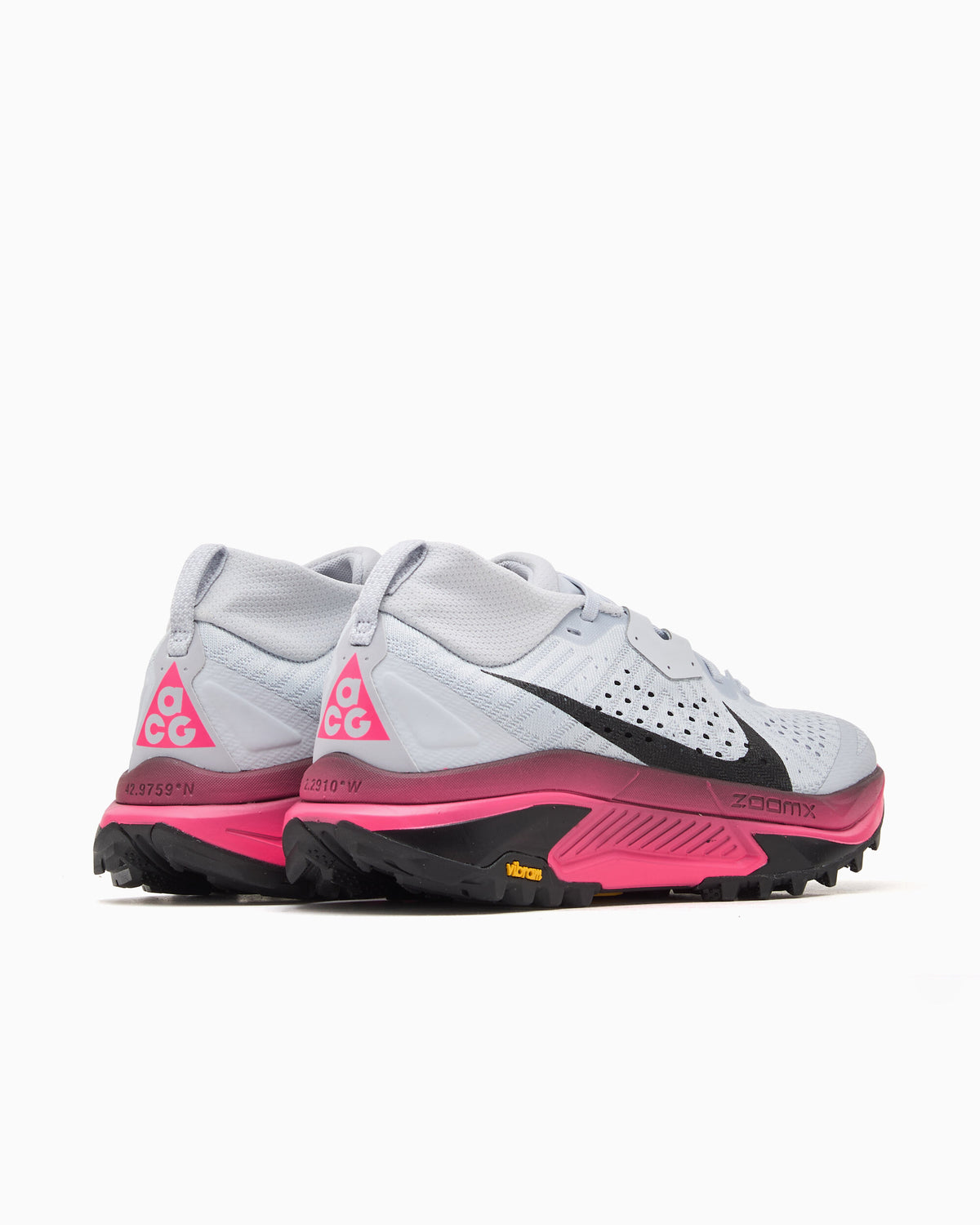Sneakers Nike ACG Women's Zegama Trail Vibram - HV8115-009