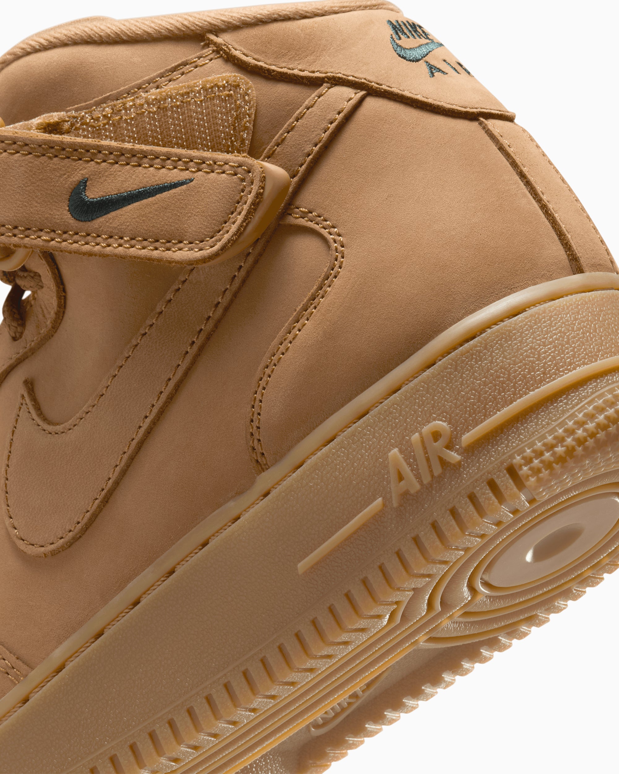 Sneakers Nike Air Force 1 Mid '07 Premium - 715889-200