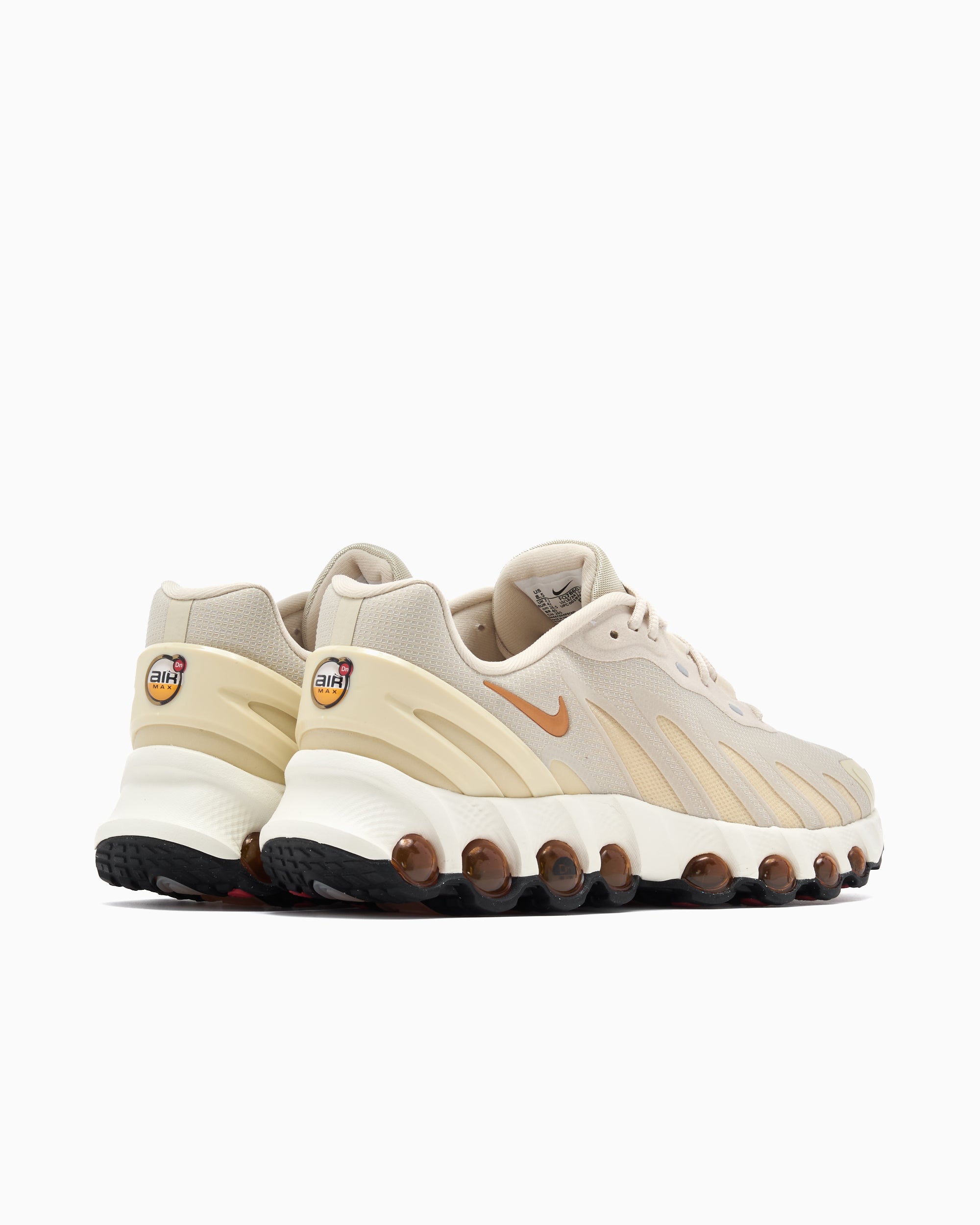Sneakers Nike Air Max Dn8 "Light Khaki" - FQ7860-204