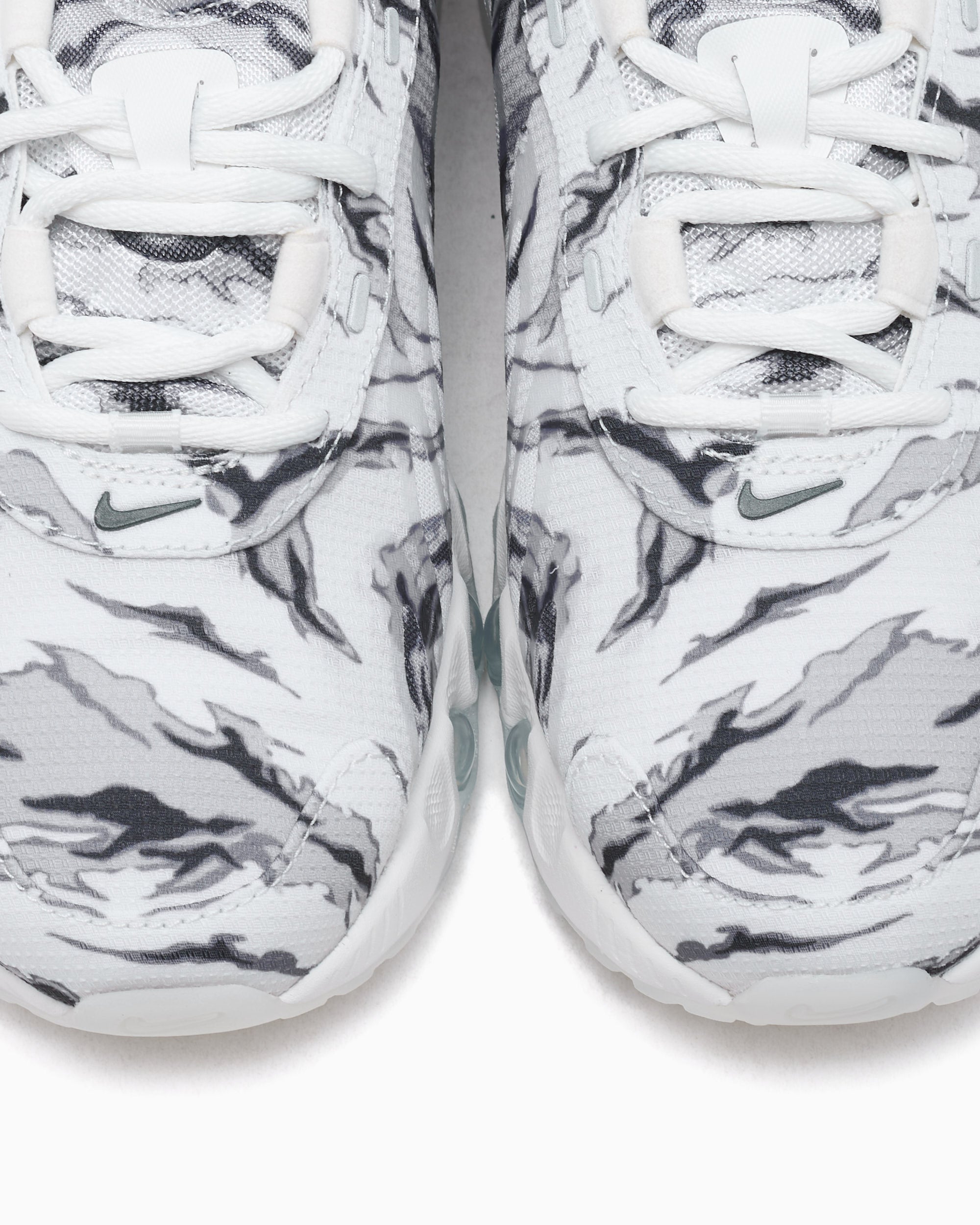 Sneakers Nike Air Max DN8 Premium "Summit White Cool Grey" - IH0377-100