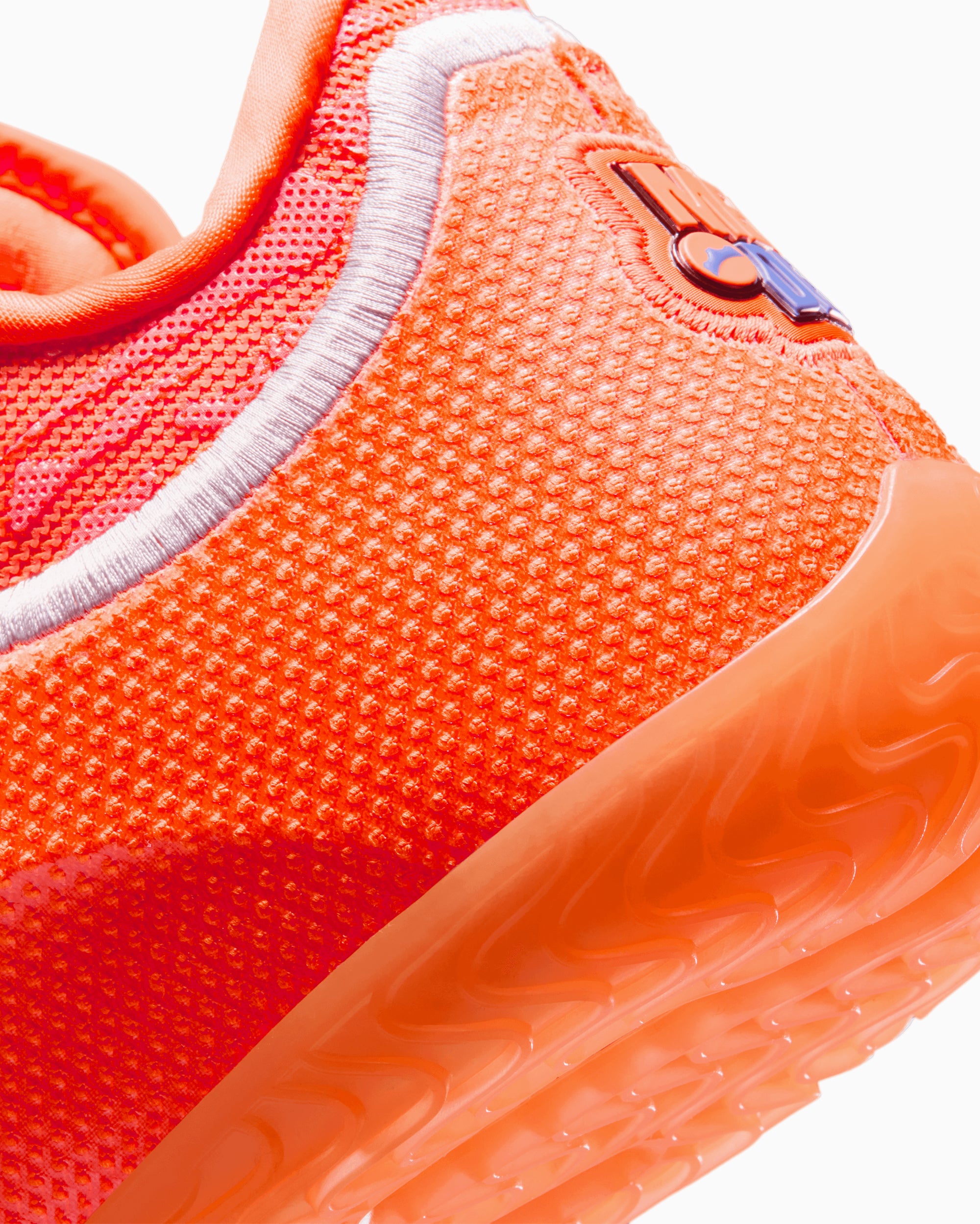 Sneakers Nike LeBron 23 "Shoe Bag" - IV5647-800