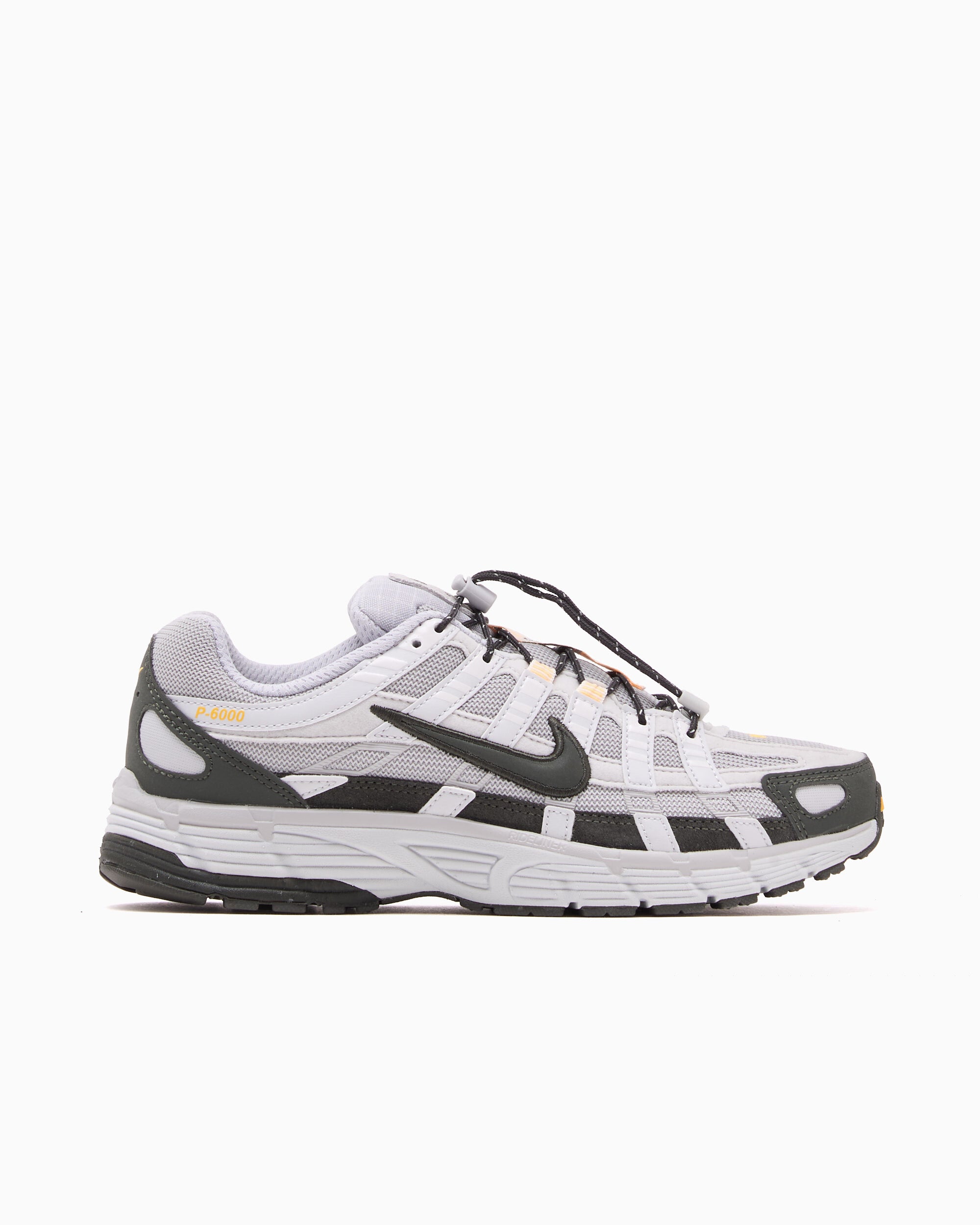Sneakers Nike P-6000 - HQ3818-002