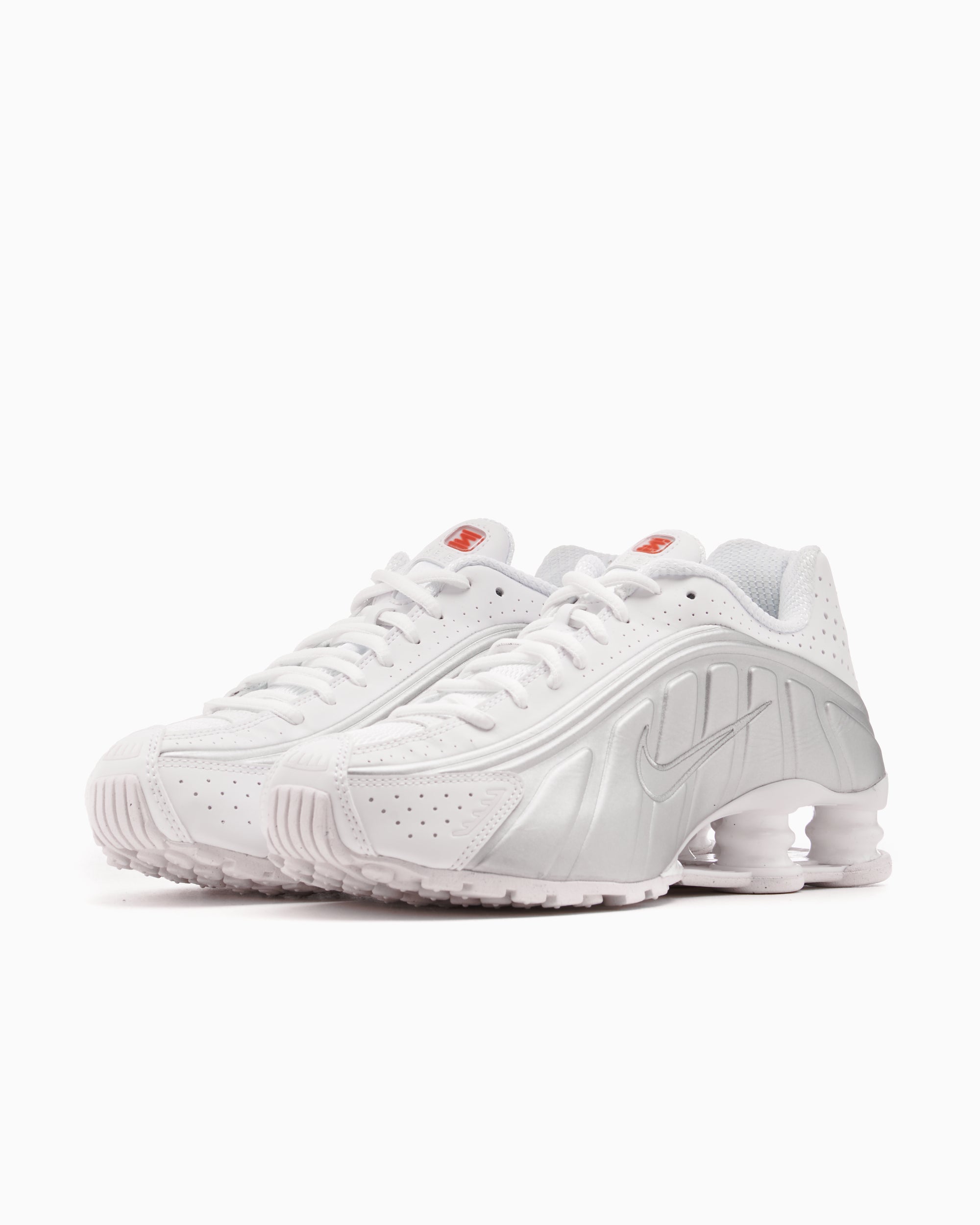 Sneakers Nike Shox R4 "White Metallic" - AR3565-101