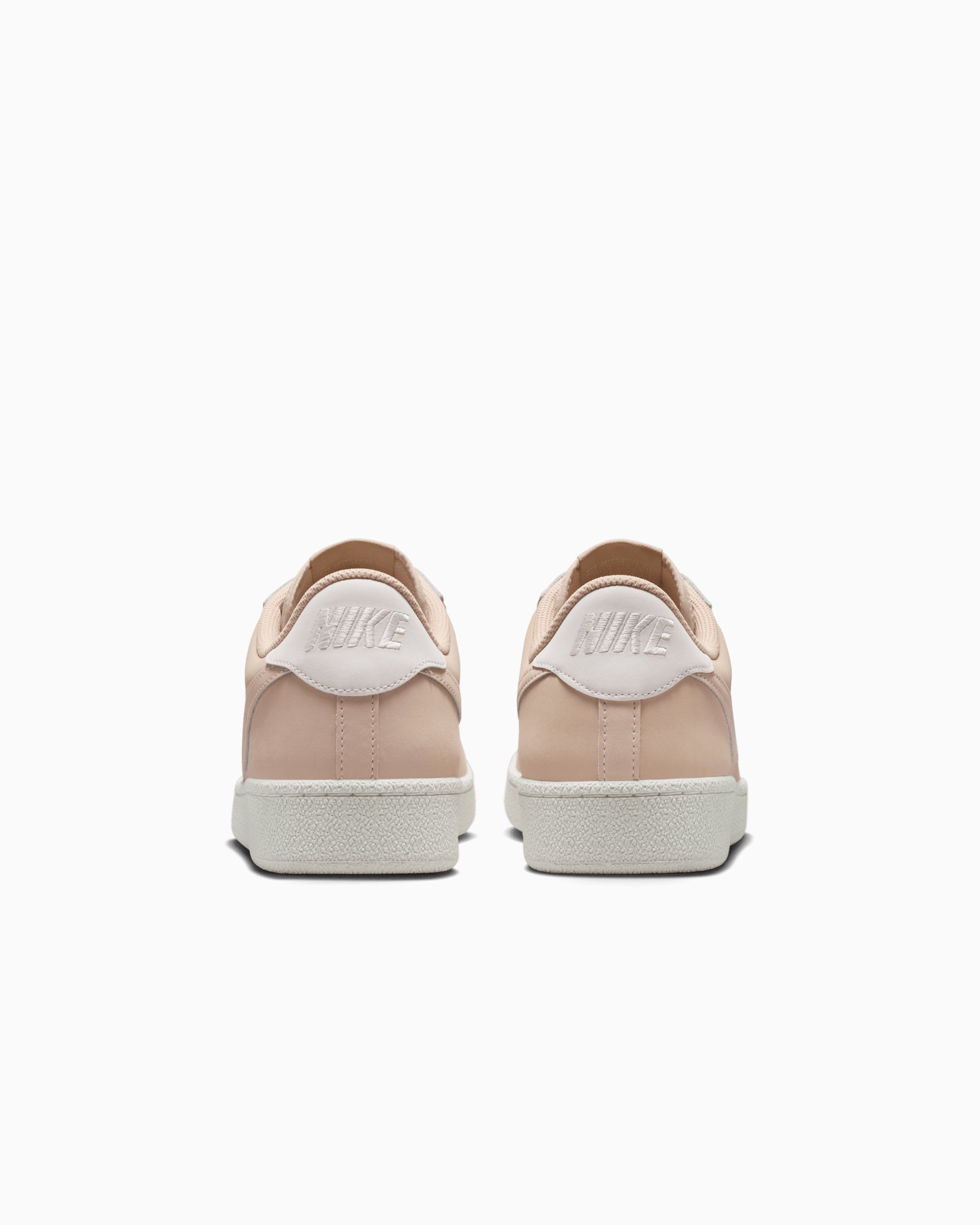 Sneakers Nike Tennis Classic CS - IV2436-100