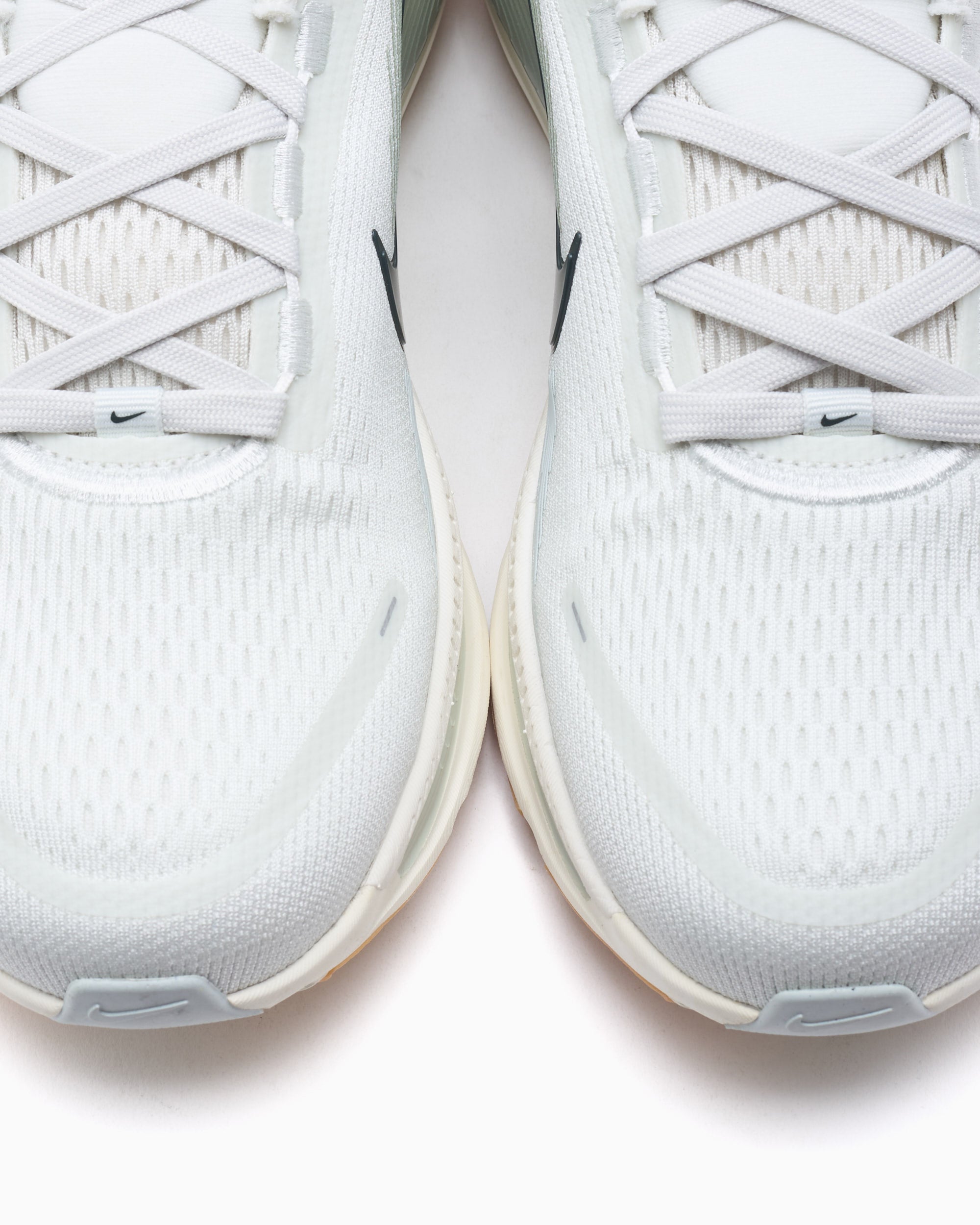 Sneakers Nike Vomero 18 - HM6803-020