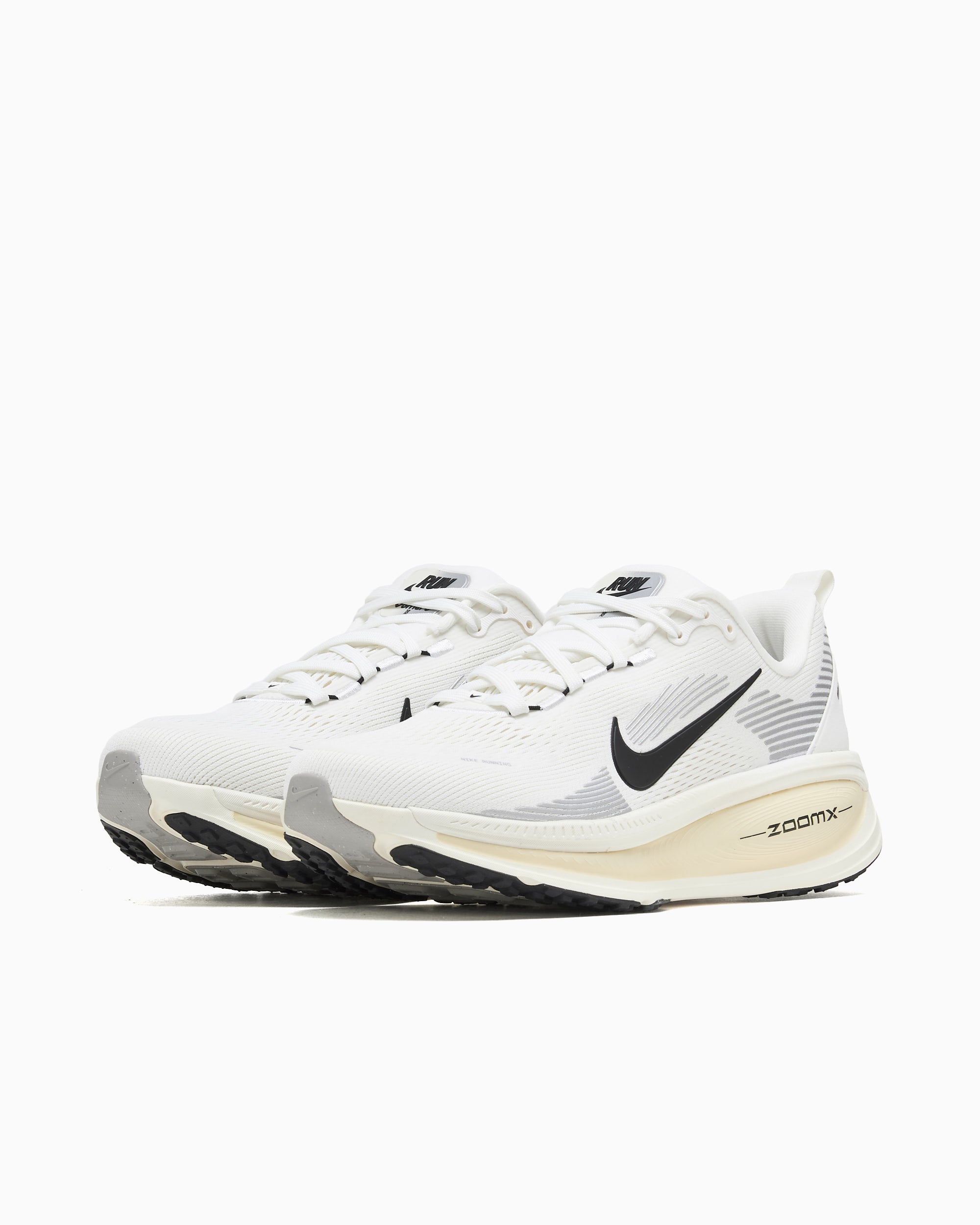 Sneakers Nike Vomero 18 - HM6803-101