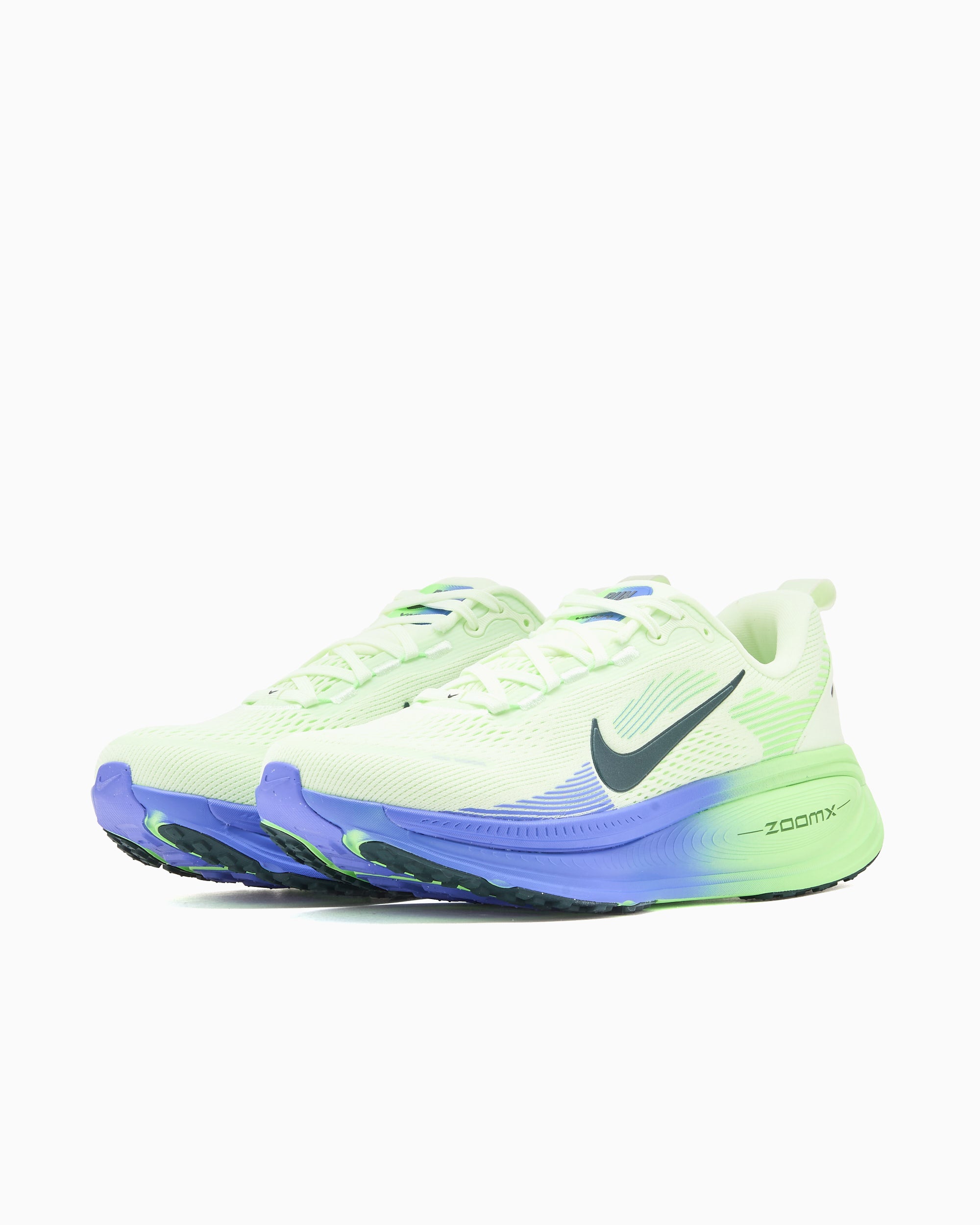 Sneakers Nike Vomero 18 - HM6803-111